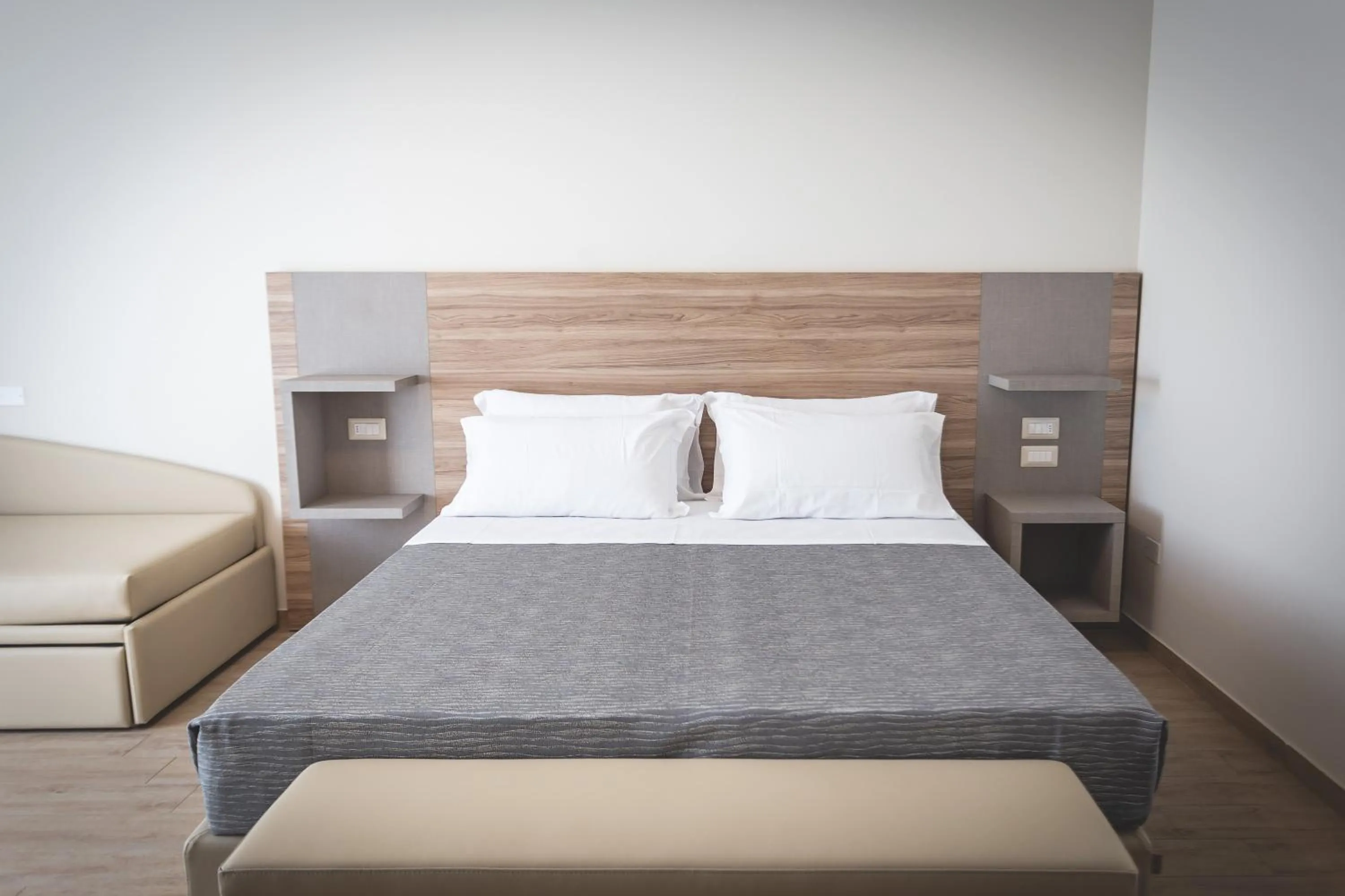 Bedroom, Bed in Hotel Residence Vallecorsa