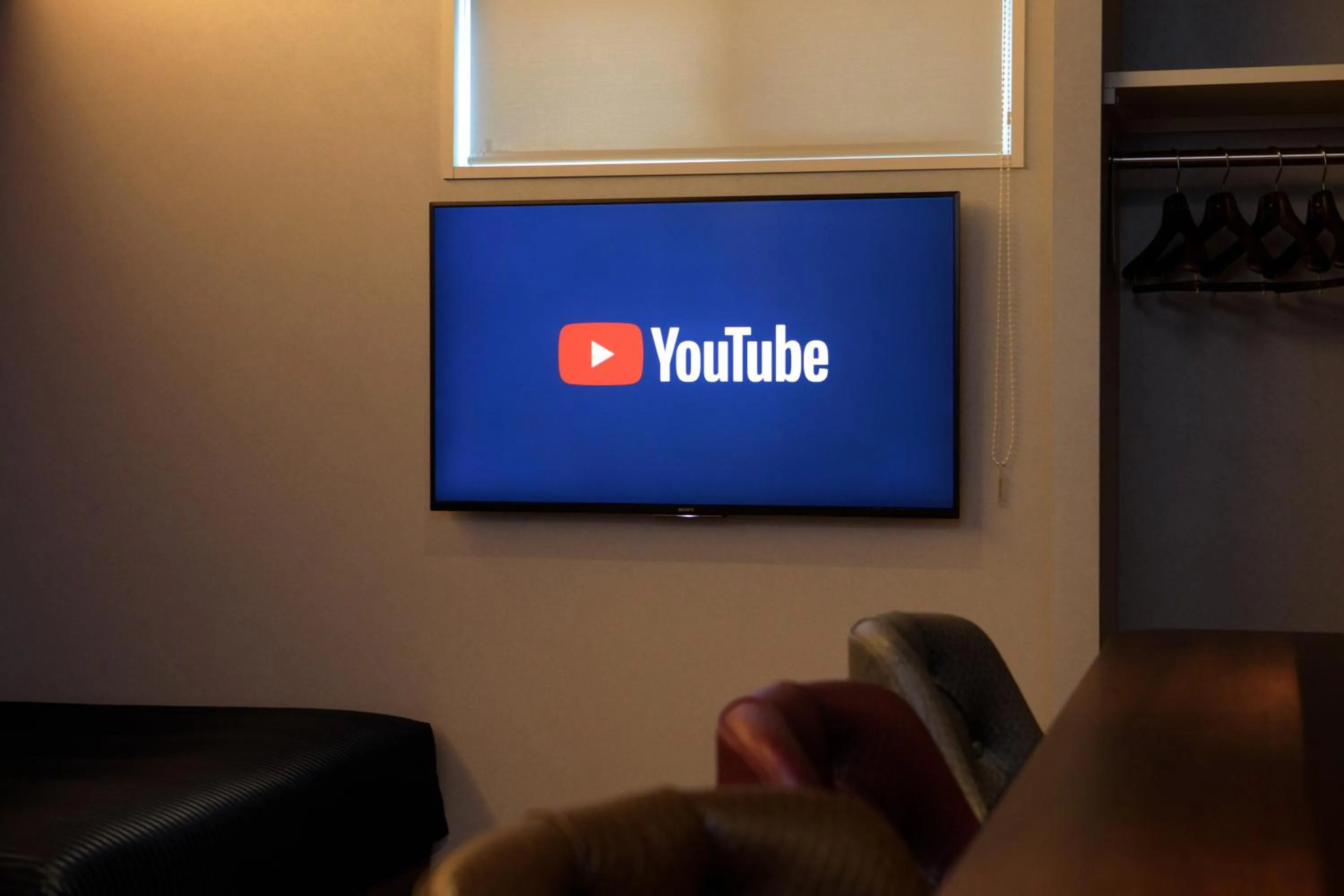 Photo of the whole room in HOTEL&CO