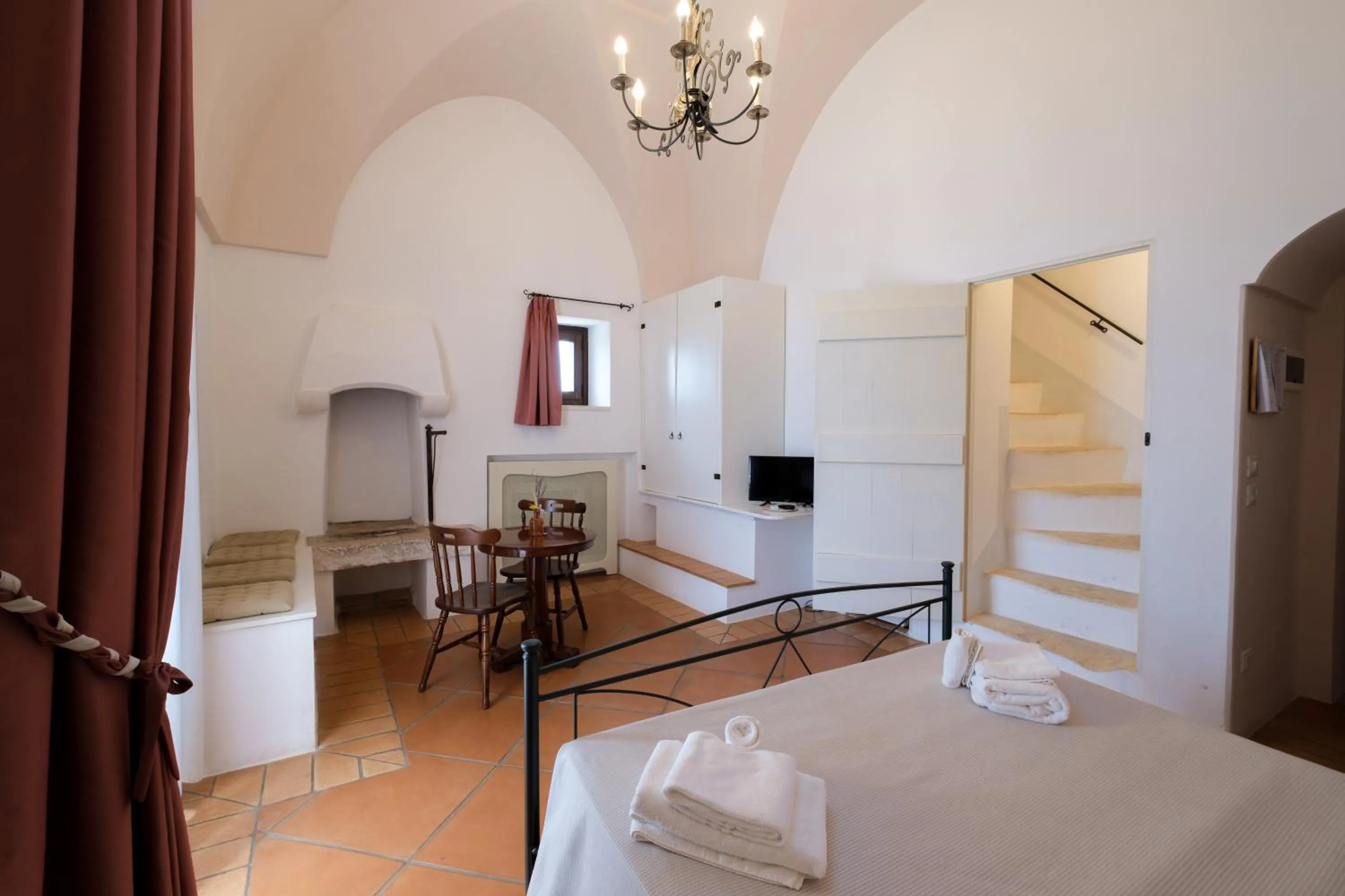 Bed in Masseria Borgo Santuri