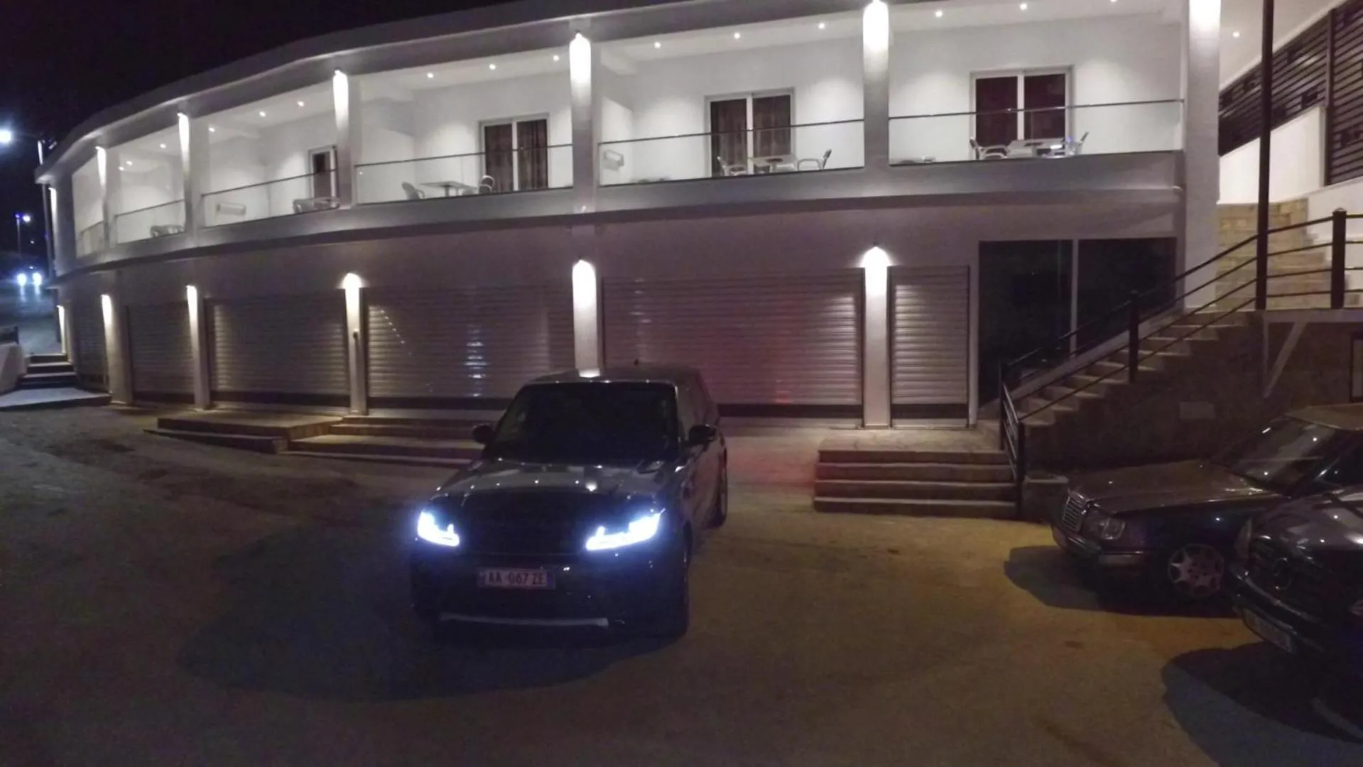 Lumi Hotel
