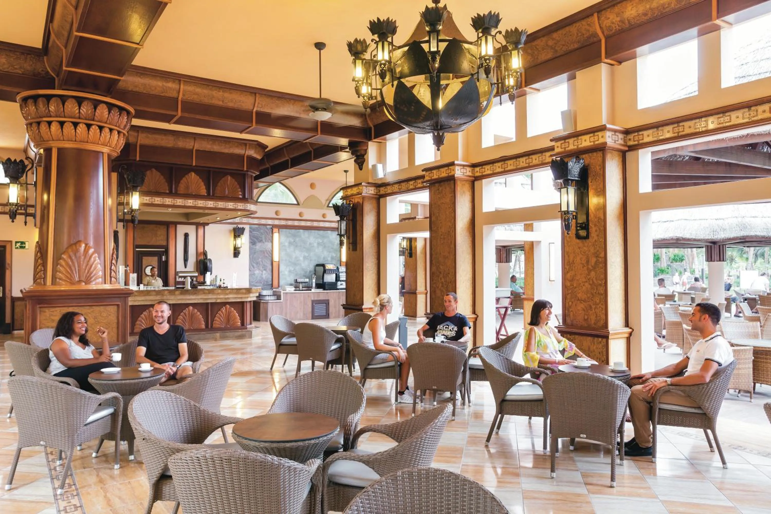 Lounge or bar in Hotel Riu Funana - All Inclusive