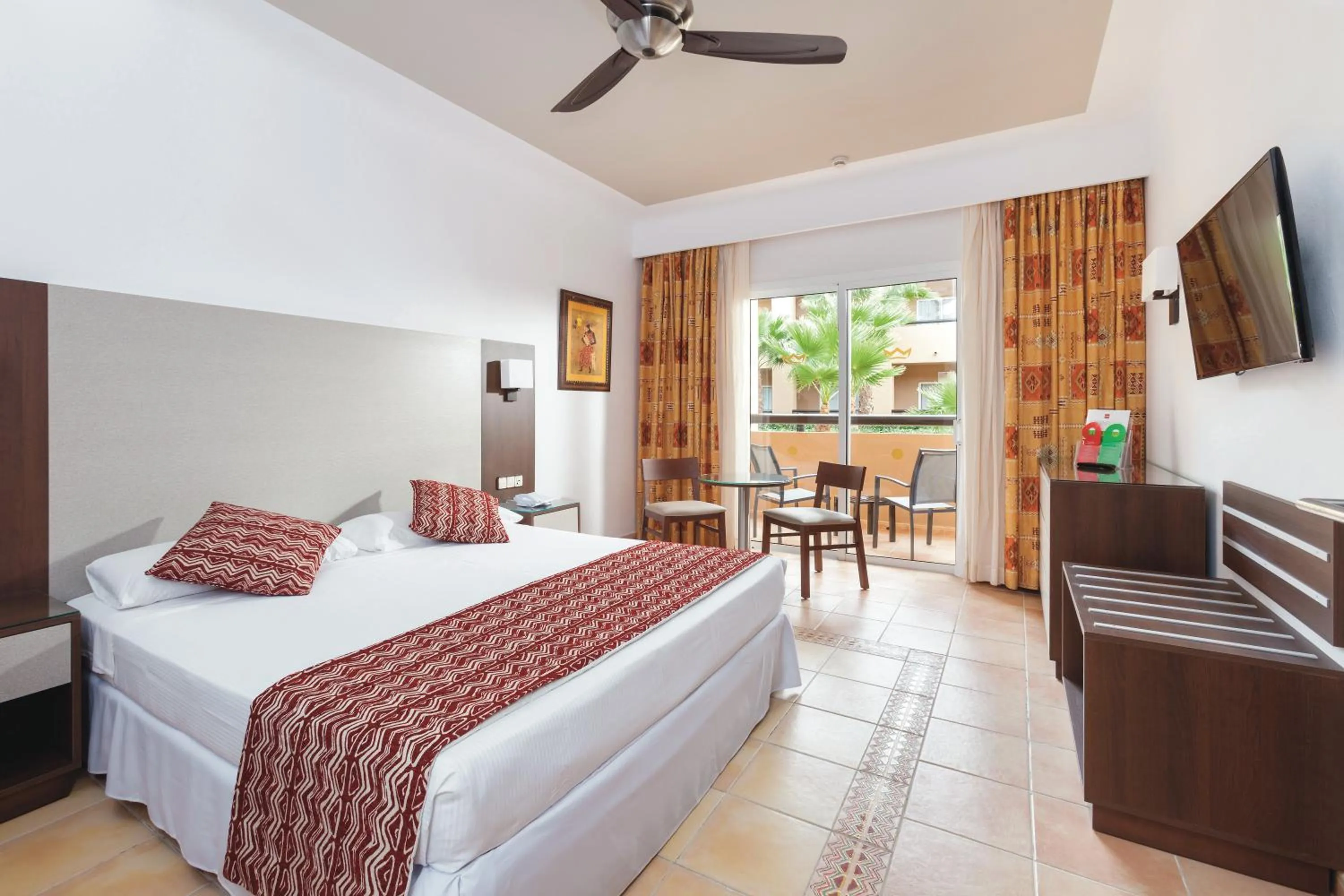 Bed in Hotel Riu Funana - All Inclusive