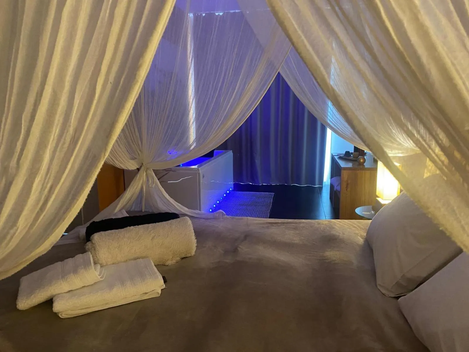 Bedroom, Bed in El Pao