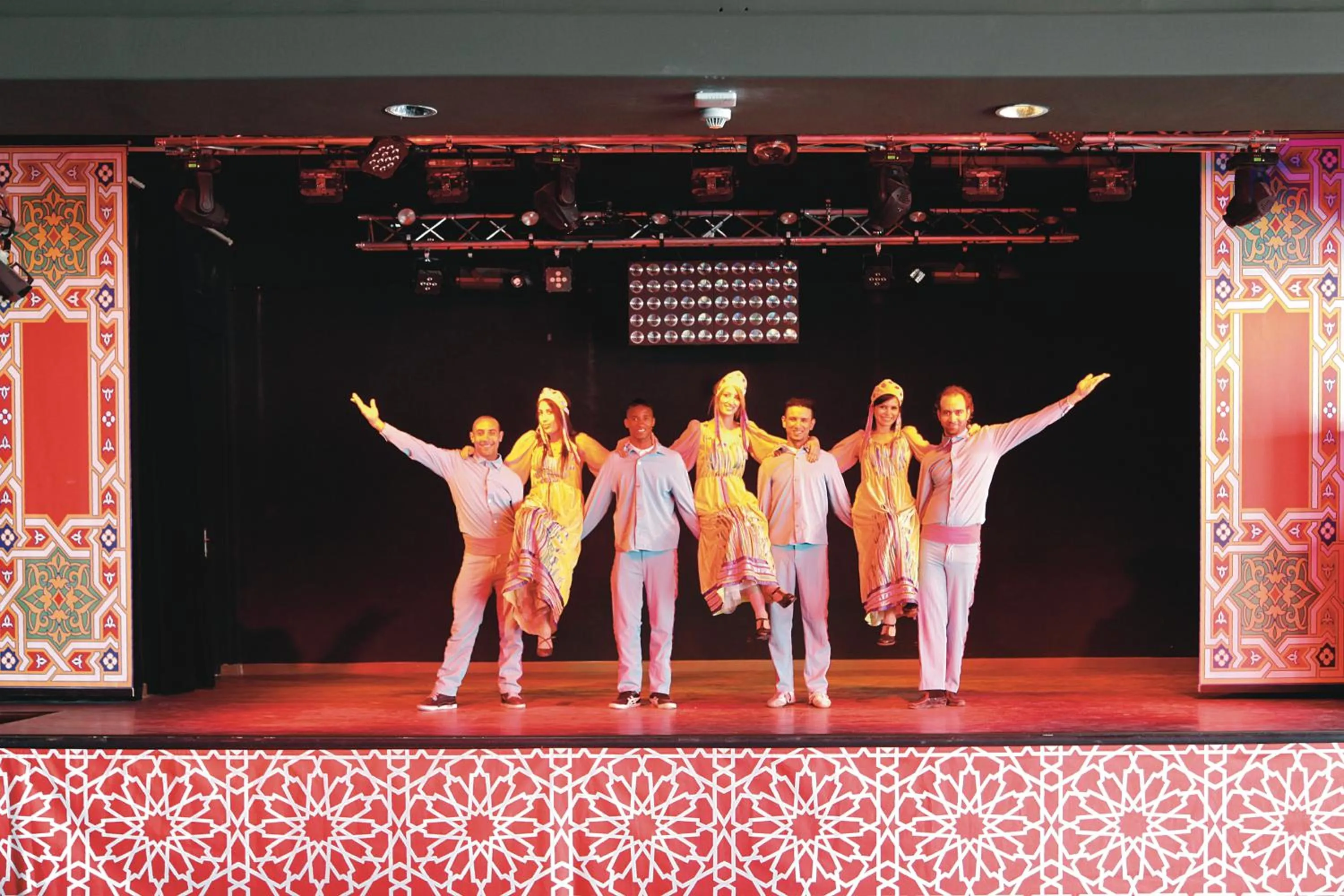 Evening entertainment in Hotel Riu Tikida Dunas - All inclusive