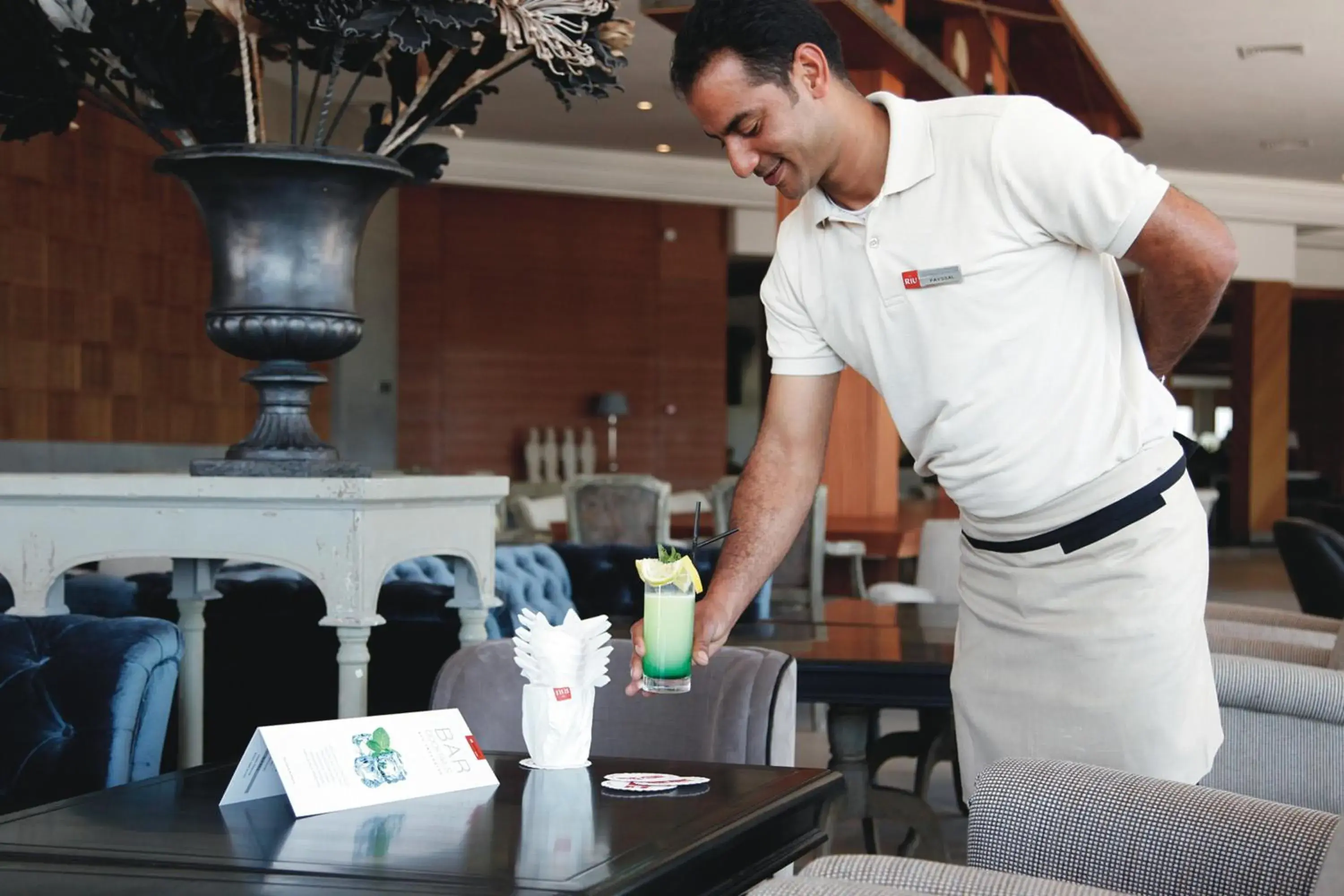 Lounge or bar in Hotel Riu Tikida Dunas - All inclusive Lounge or bar in Hotel Riu Tikida Dunas - All inclusive