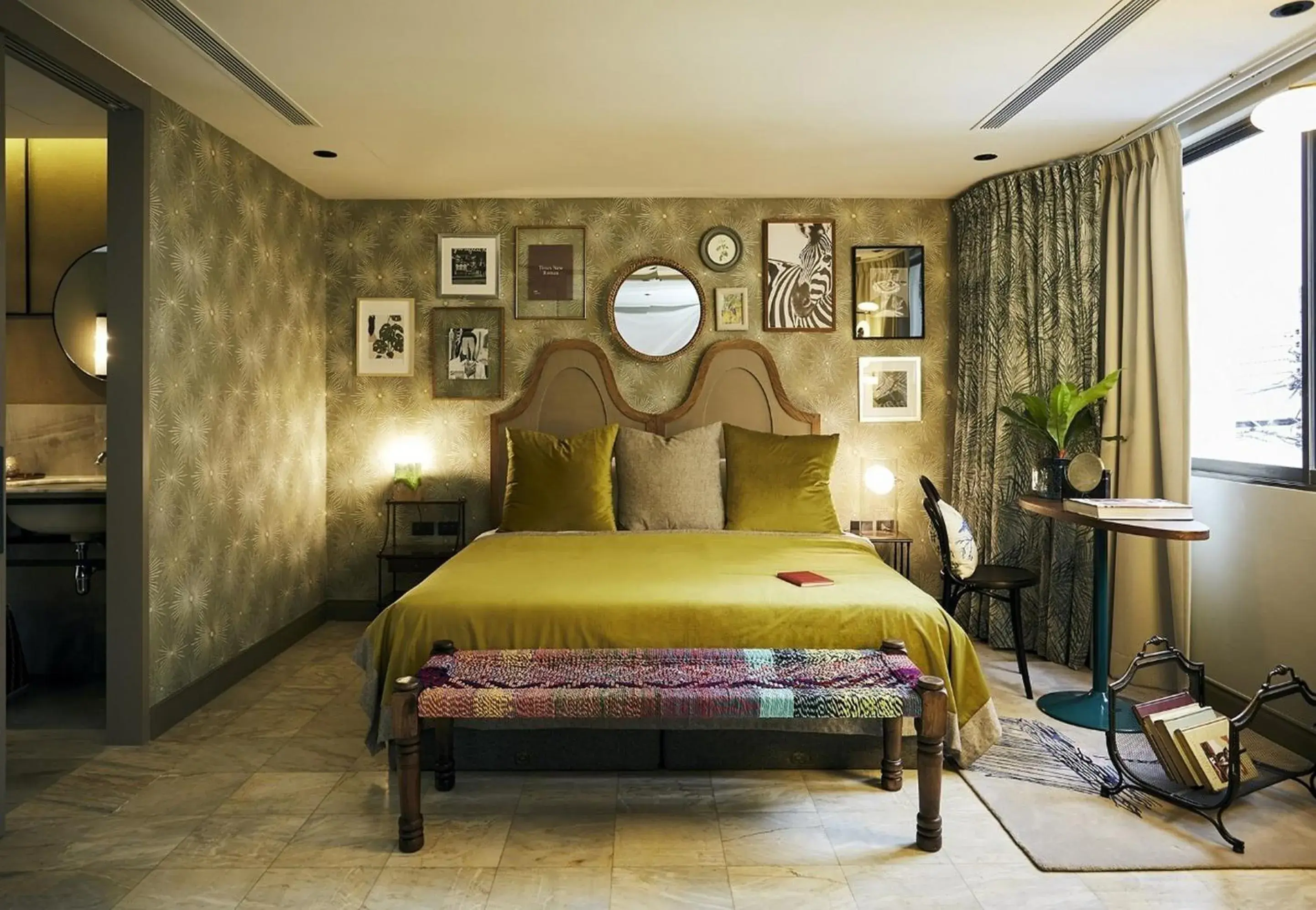 King Suite in B House 49 Bangkok King Suite in B House 49 Bangkok