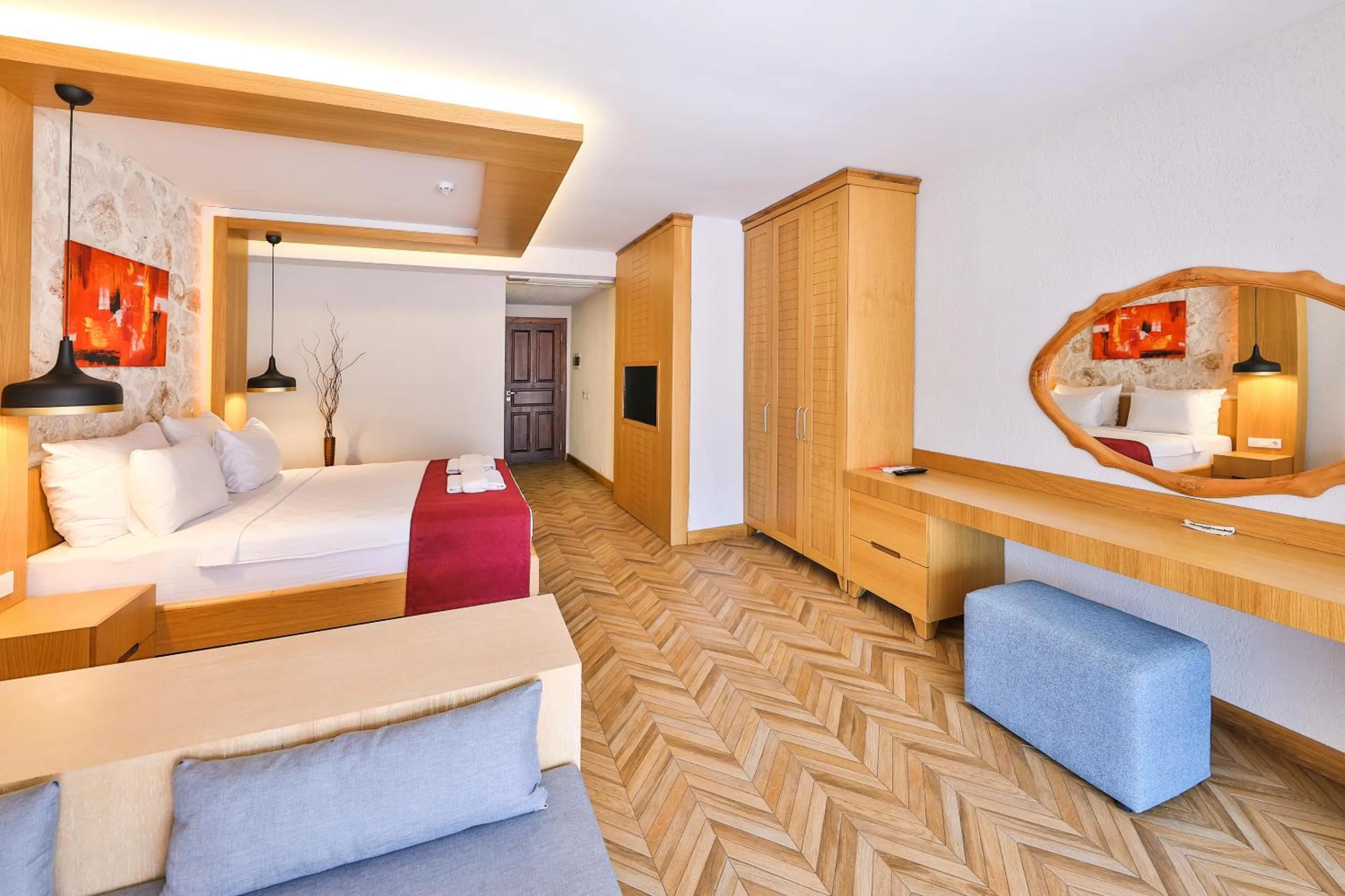 Photo of the whole room in Atalante Hotel