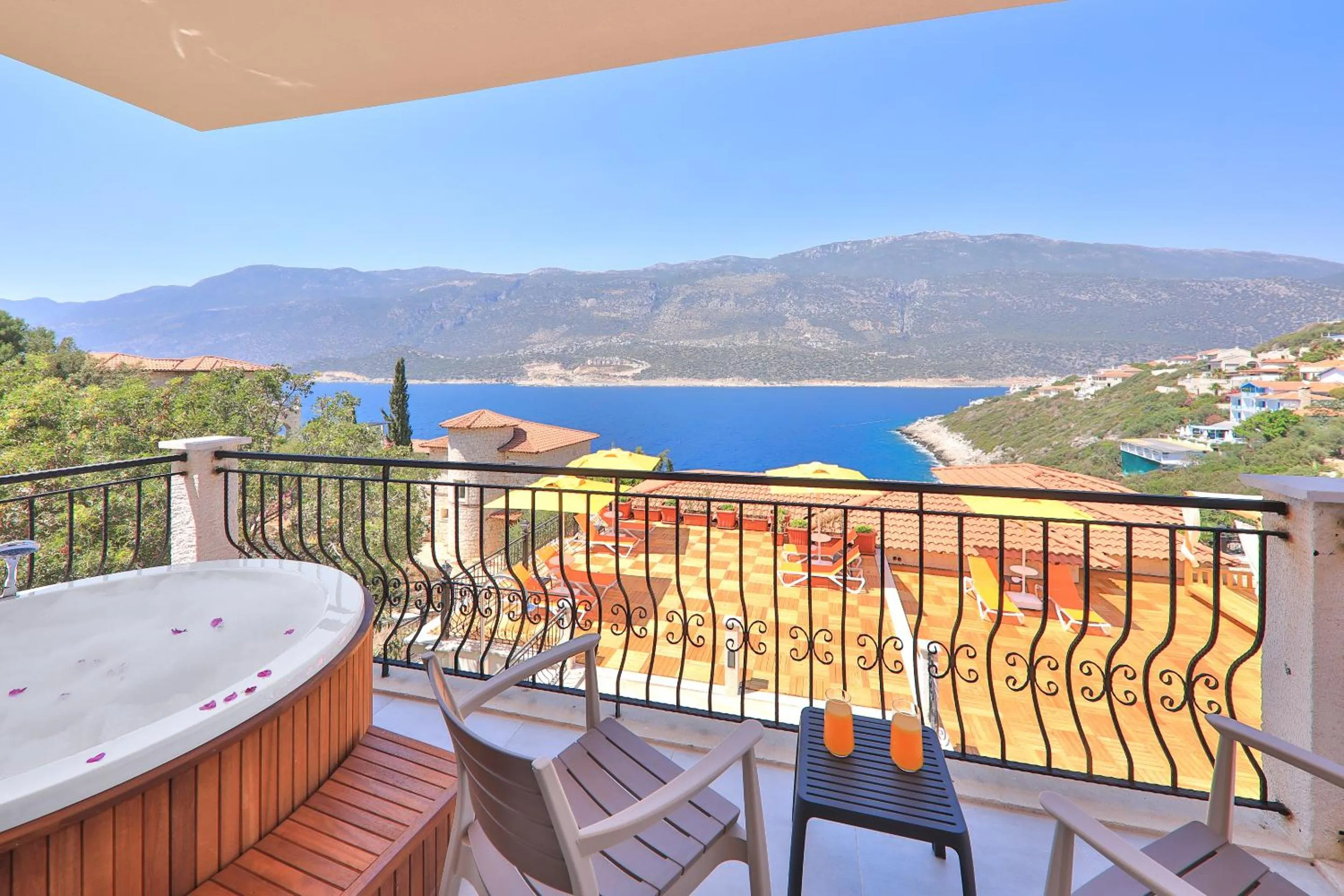 Balcony/Terrace in Atalante Hotel