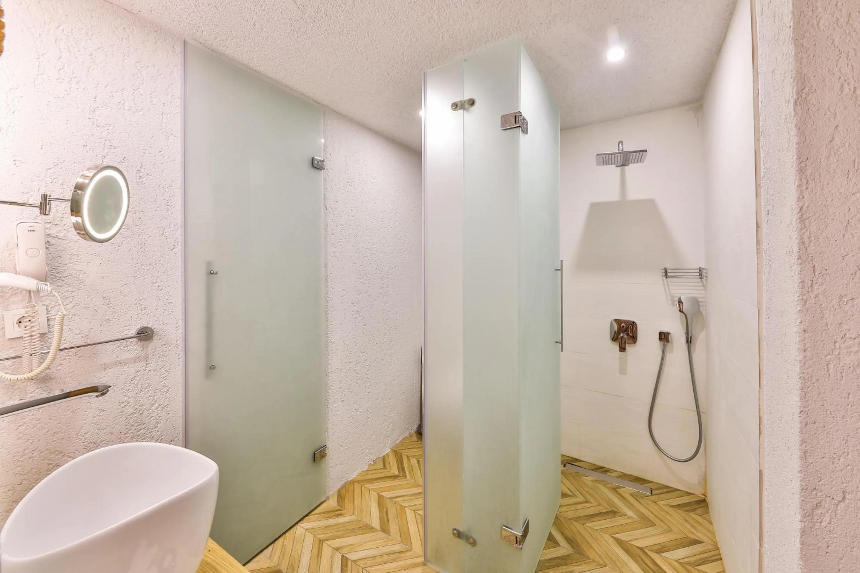 Bathroom in Atalante Hotel