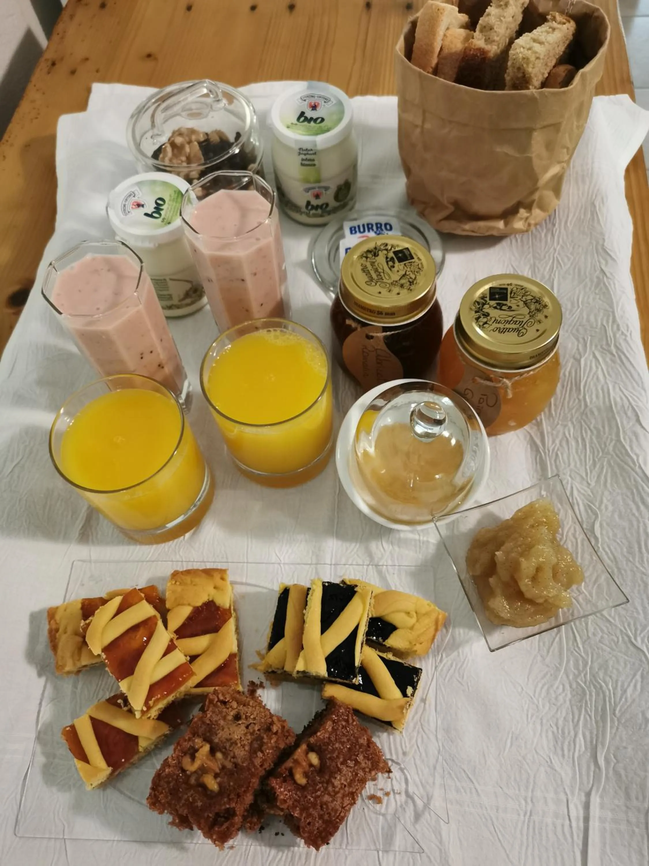 Breakfast in Bed & Breakfast SENTIERO 54