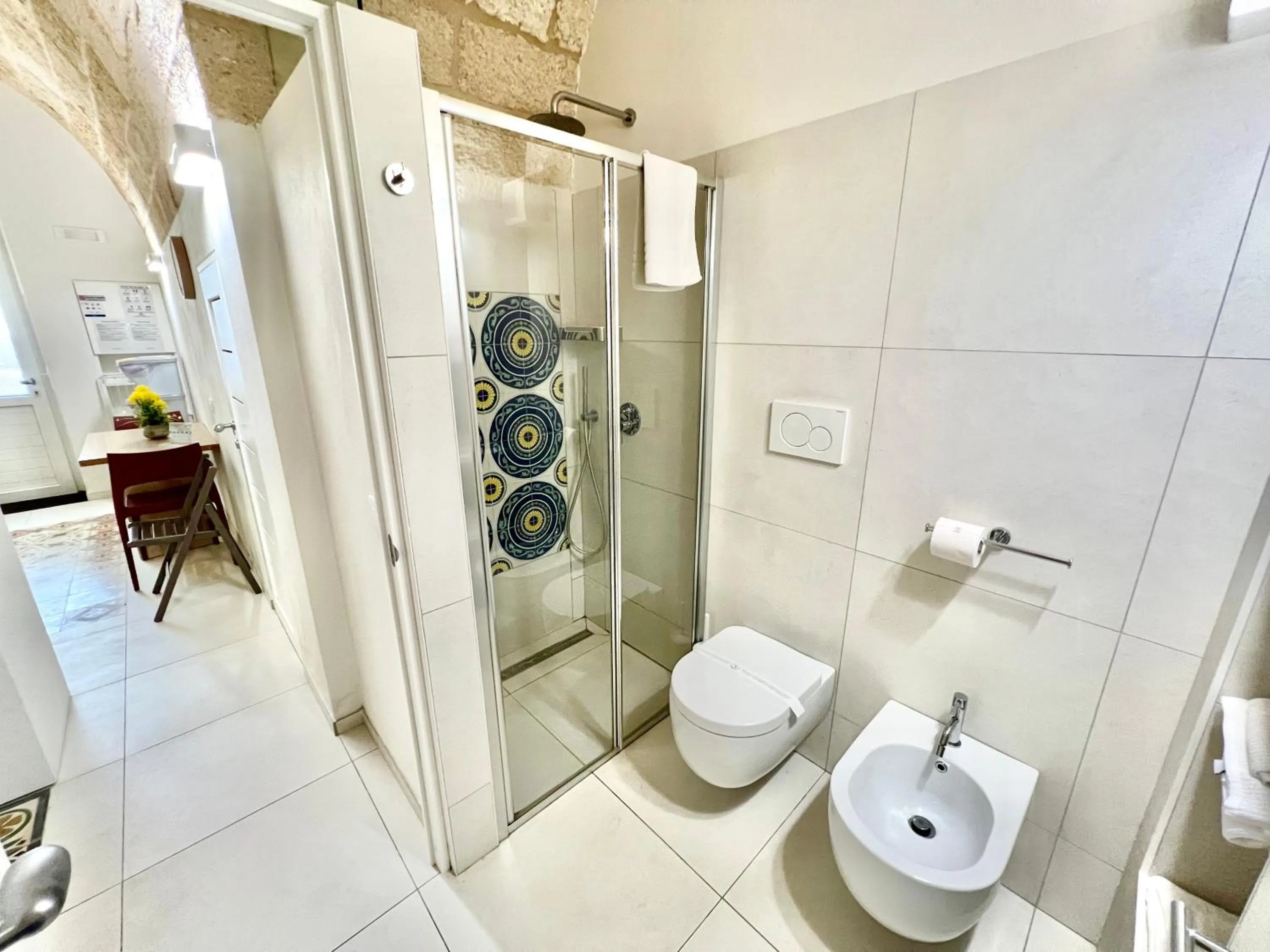 Shower in B&B Suite Amare Polignano