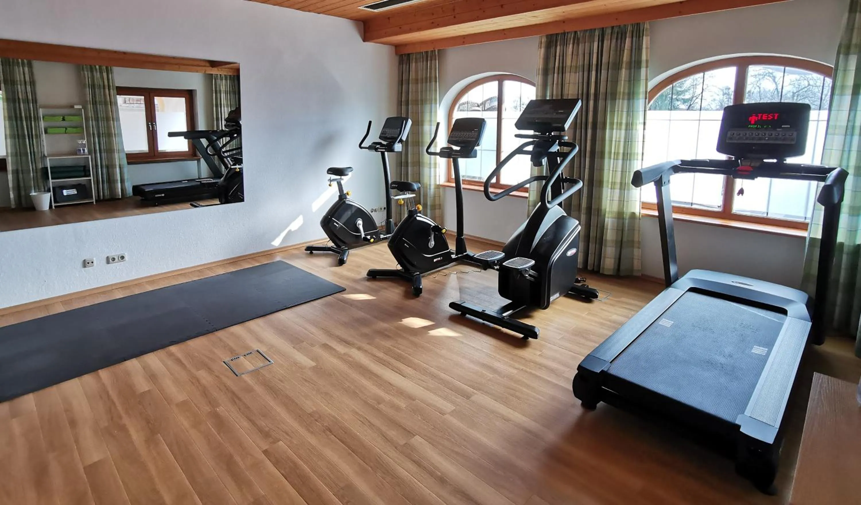 Fitness centre/facilities in SeeHotel Wassermann