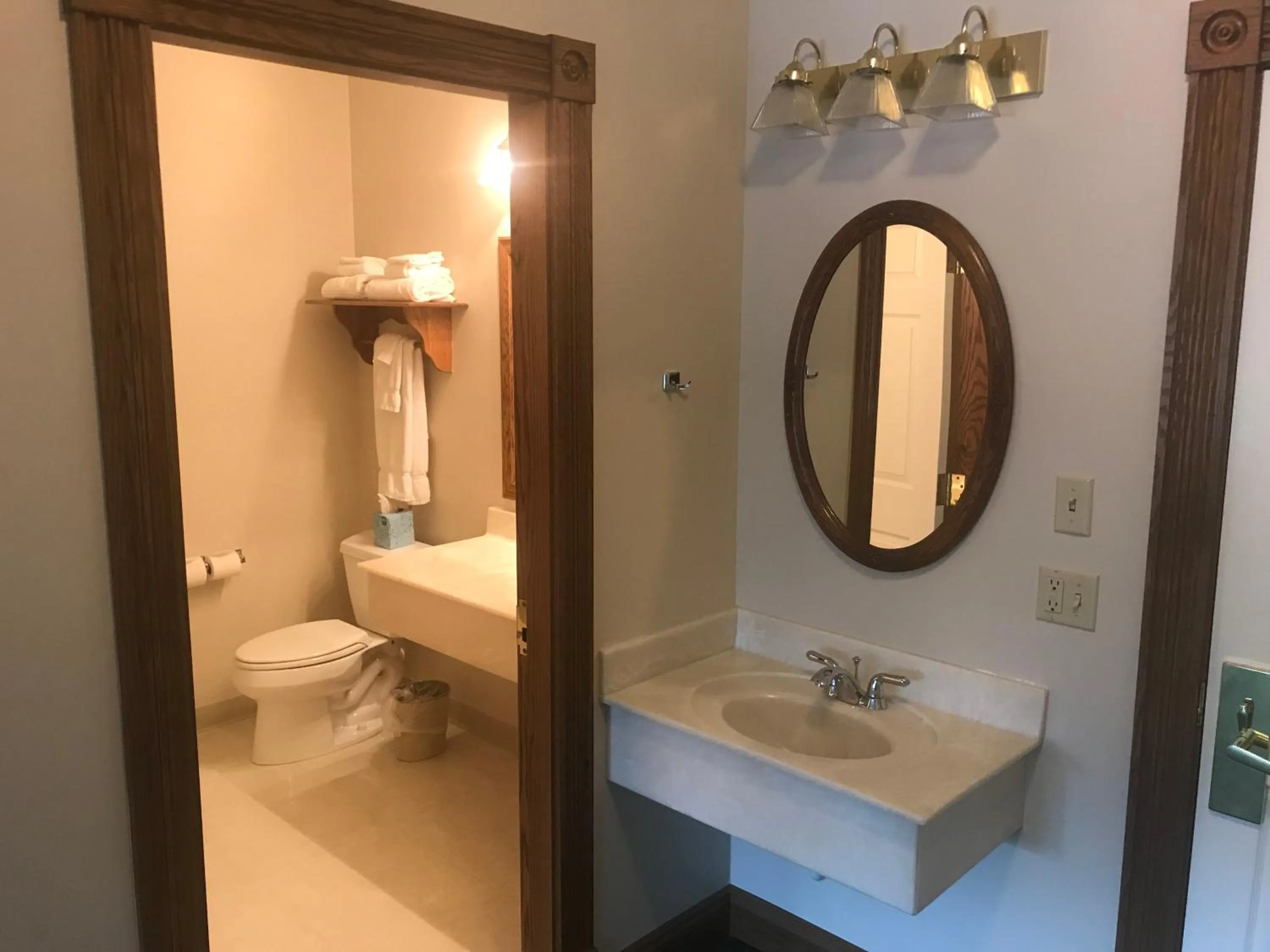 Bathroom in Inn at Amish Door