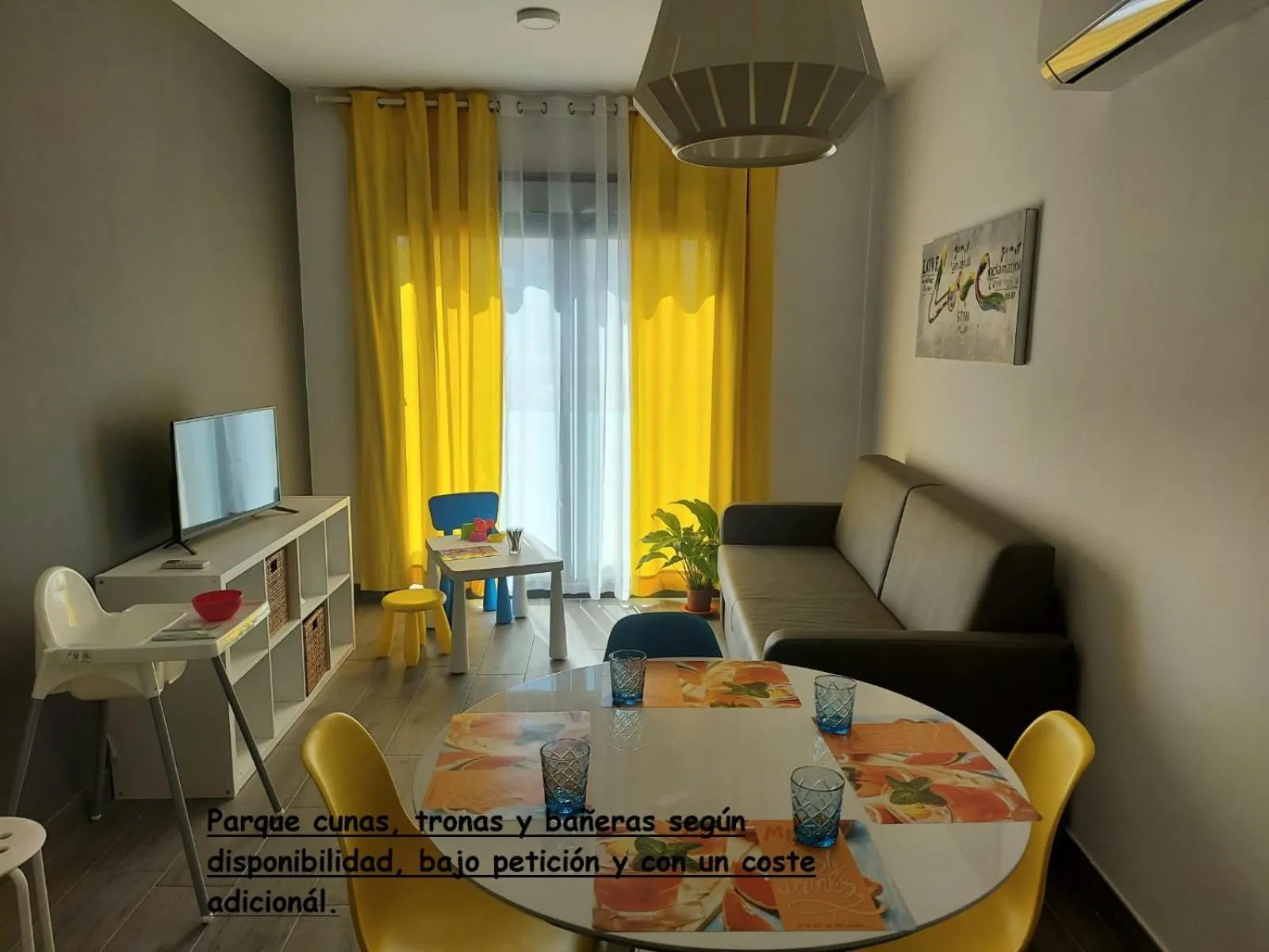 TV and multimedia in Bnbook Medea Apartments