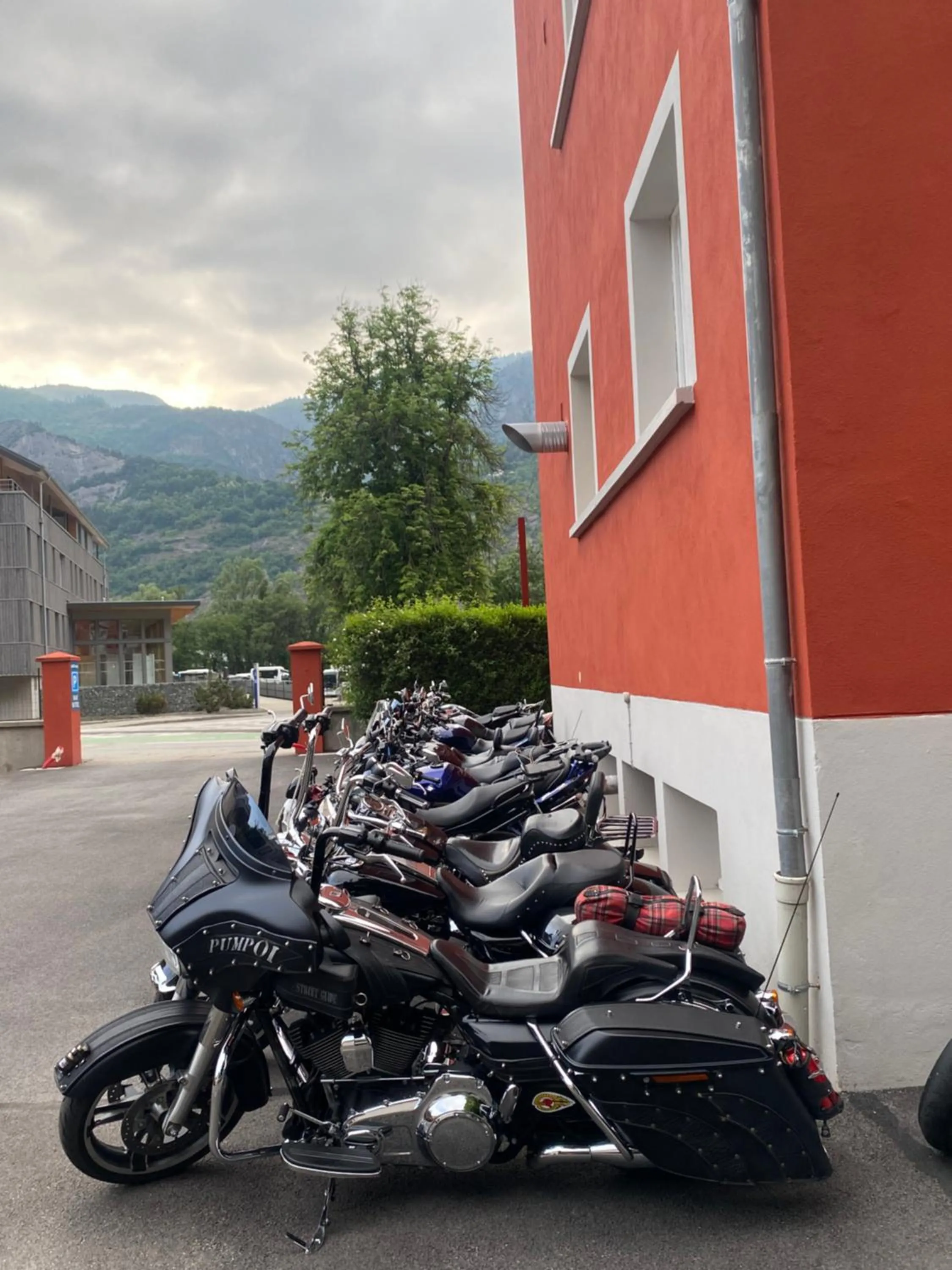 Parking in hôtel oberland