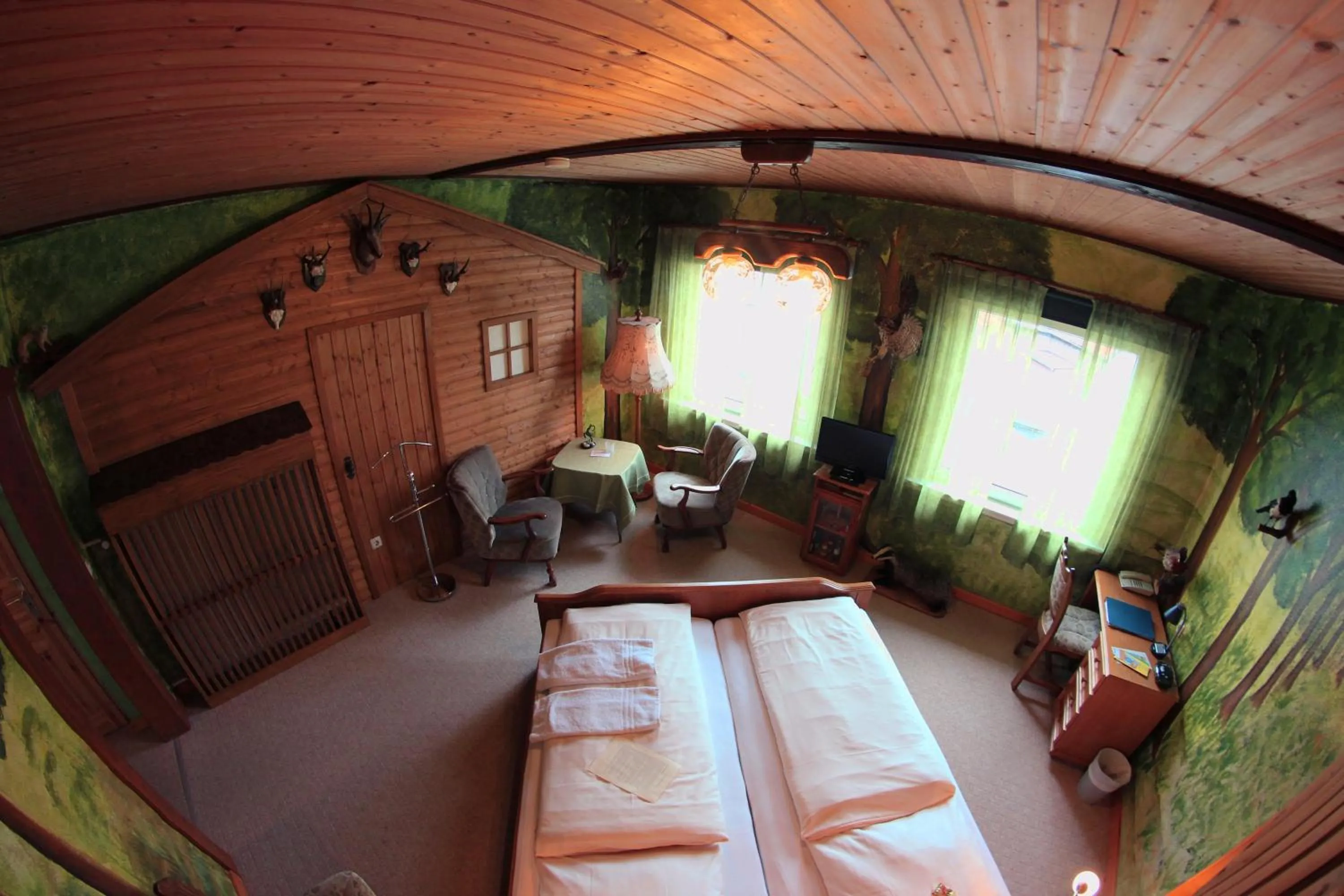 Photo of the whole room, Bed in Hotel Restaurant Zum Postillion