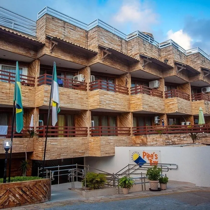Property building in Flat Pipa's Bay