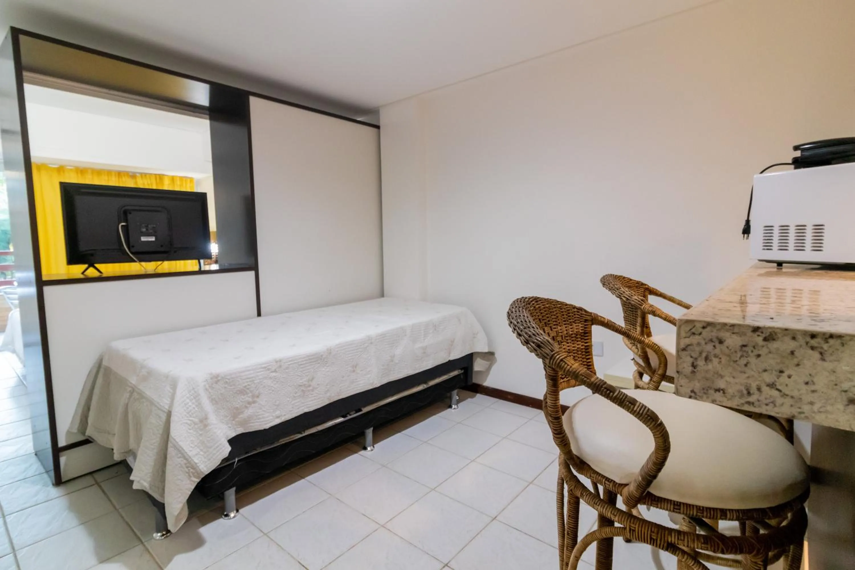 Bed in Flat Pipa's Bay