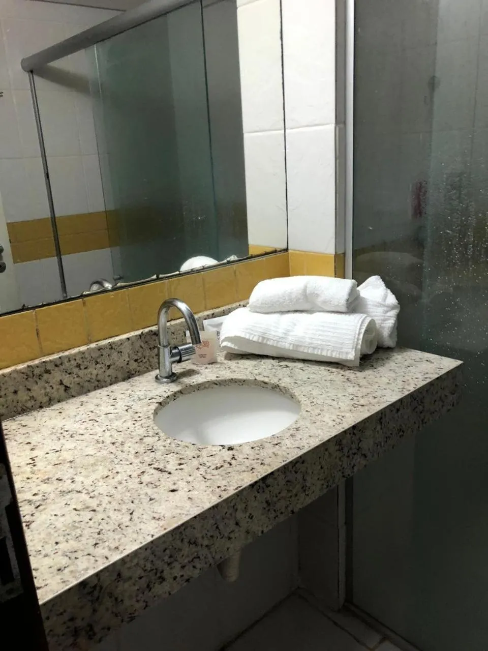 Bathroom in Flat Pipa's Bay