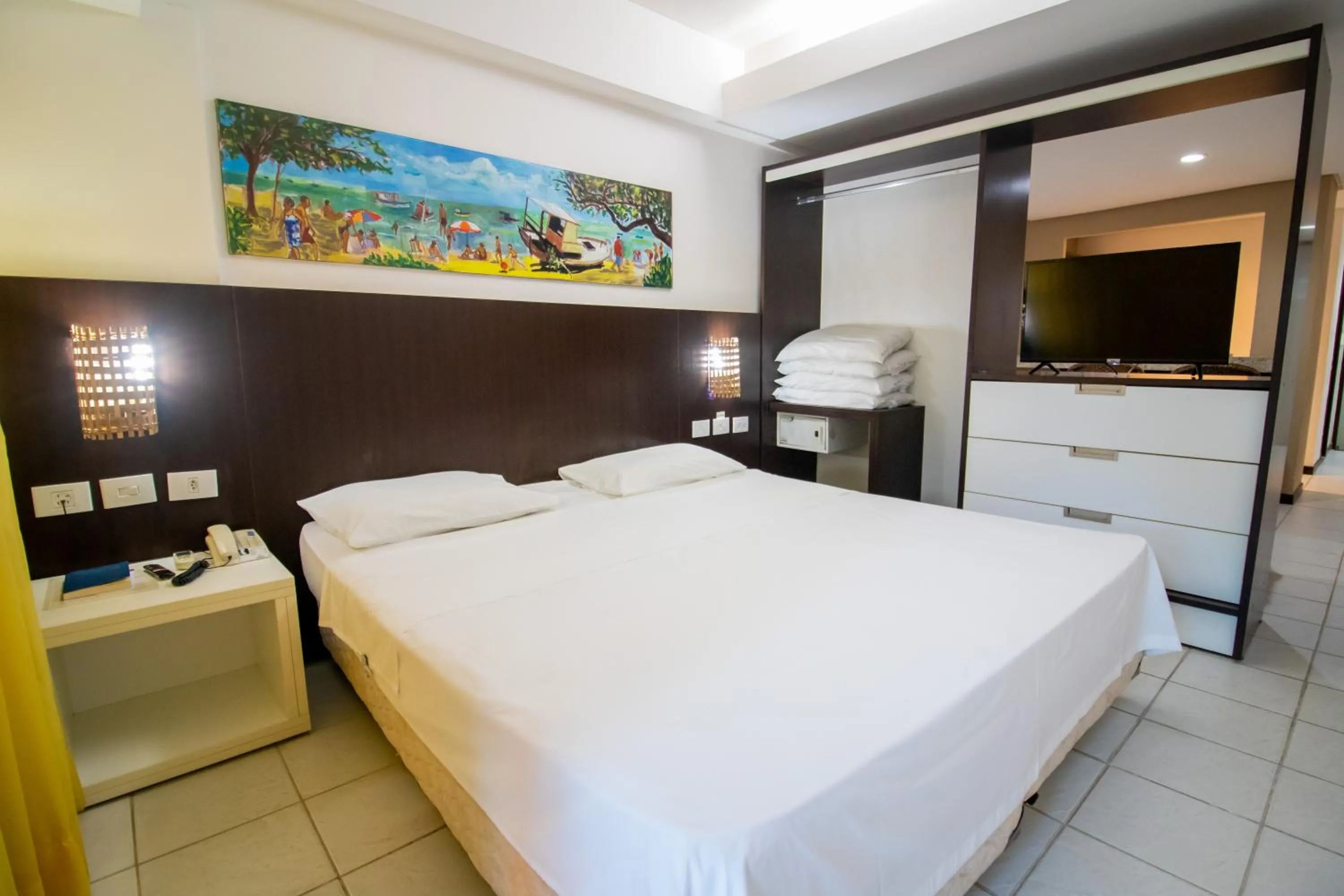 Bed in Flat Pipa's Bay