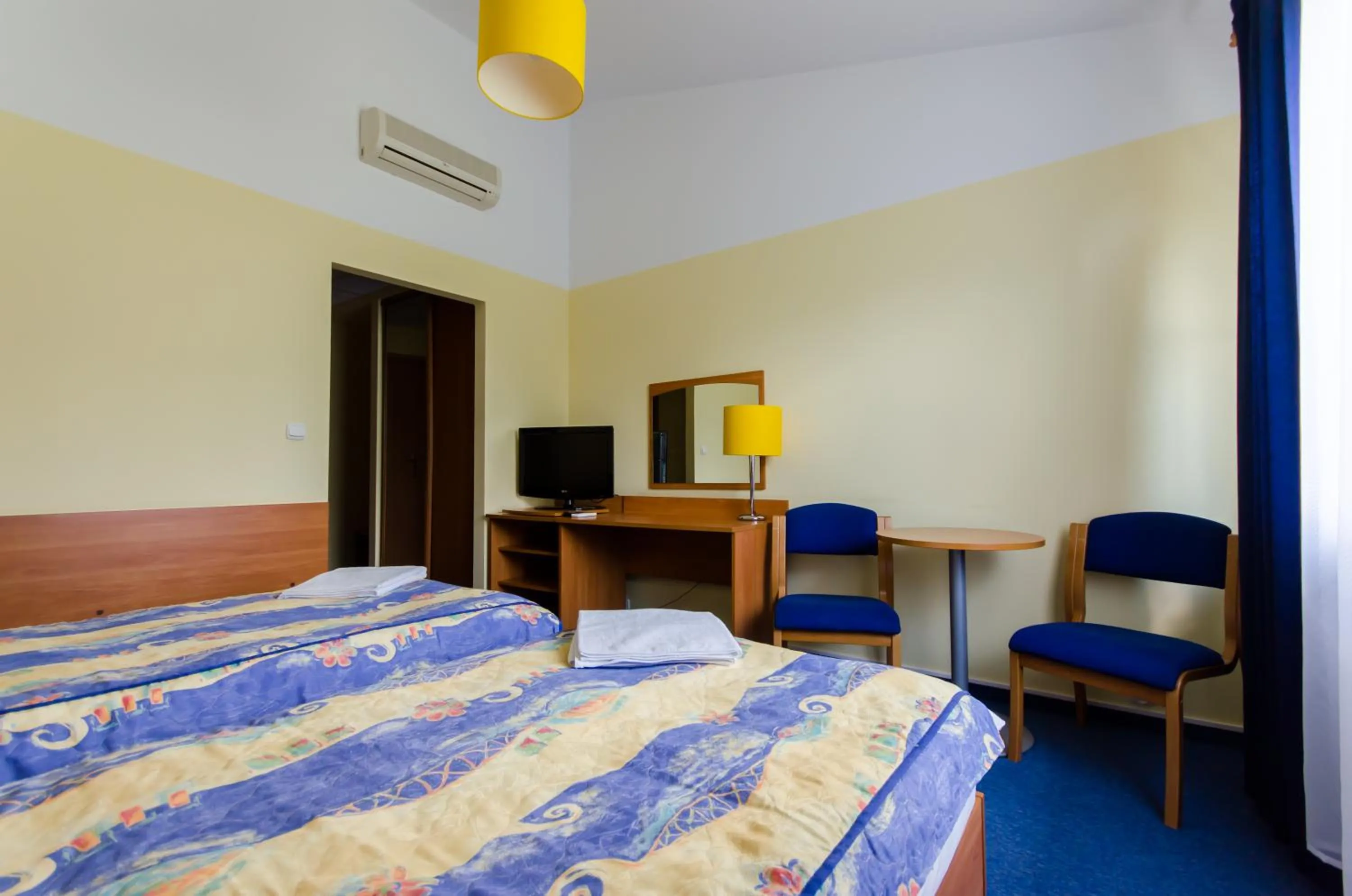 Bed in HOTEL A4 Airport Kraków MOP Morawica