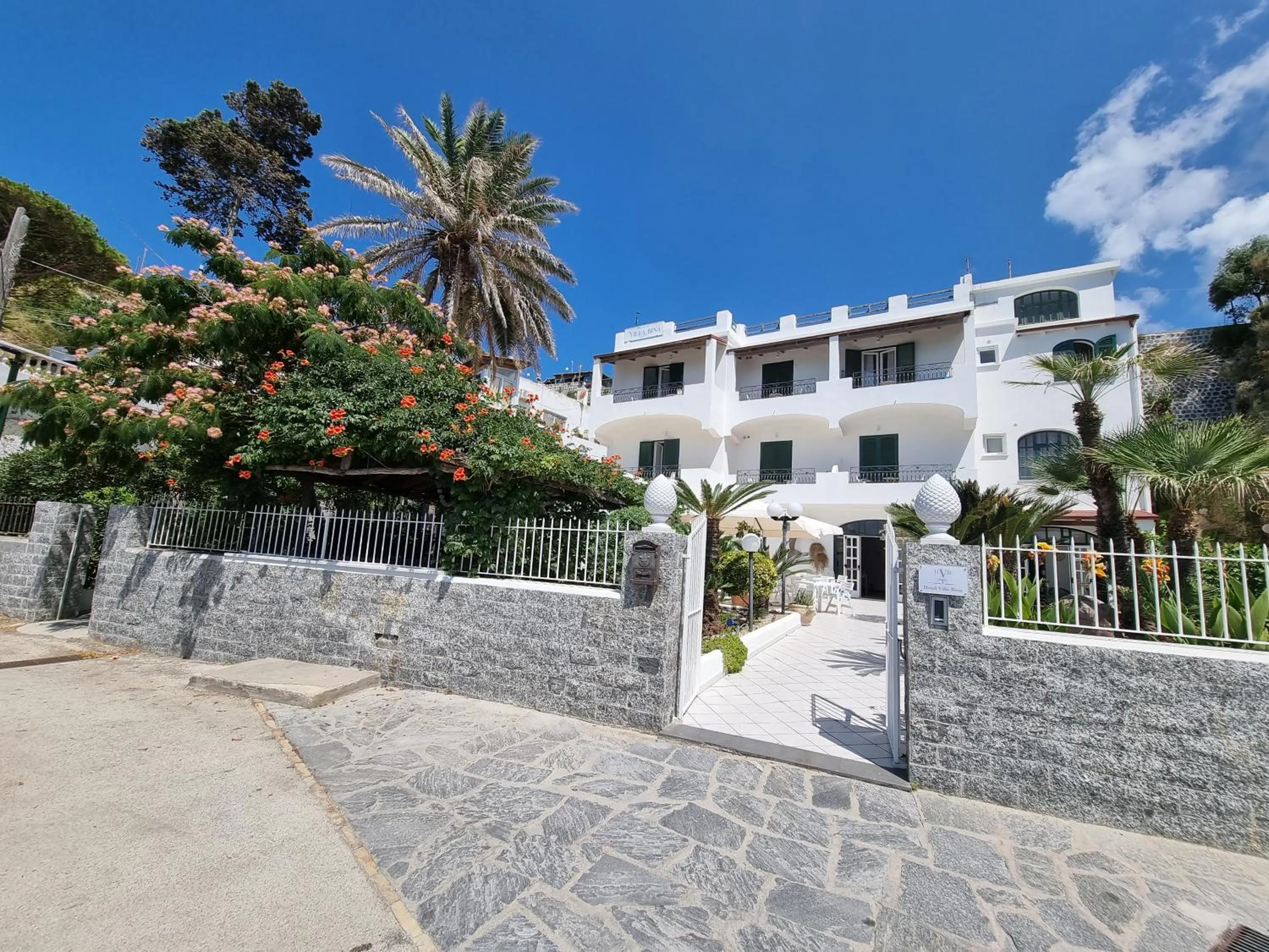 Villa Bina Sea Hotel