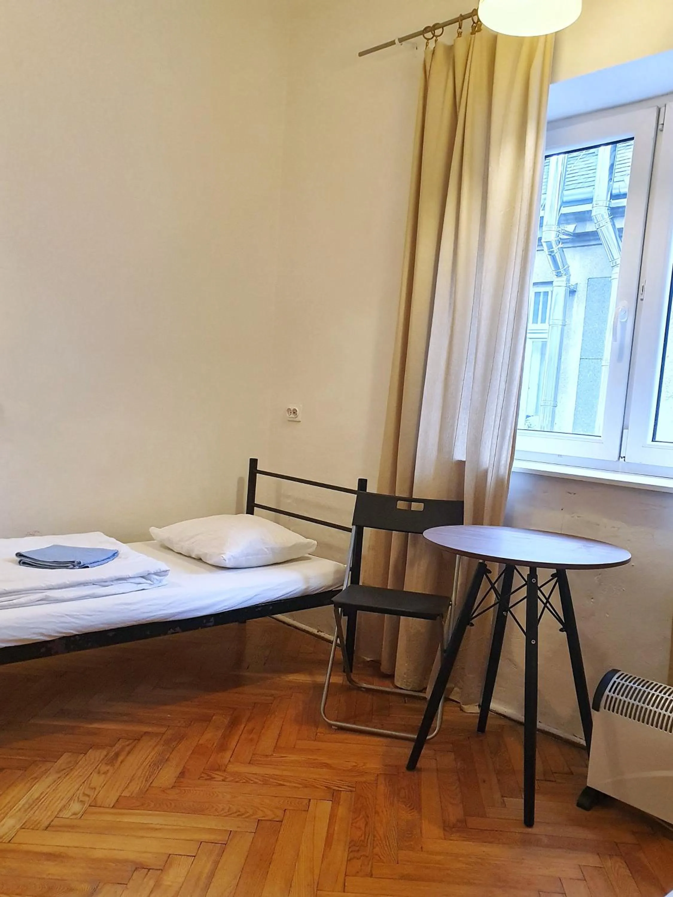 Bed in VIKI Kazimierz