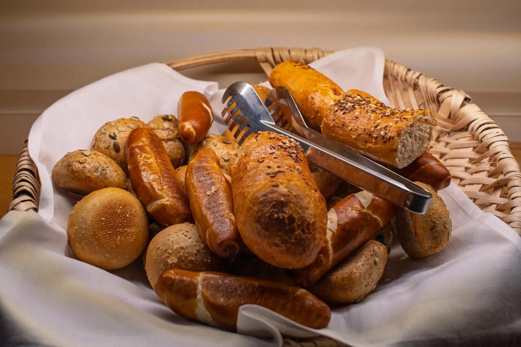 Restaurant/places to eat in Hotel Obertor