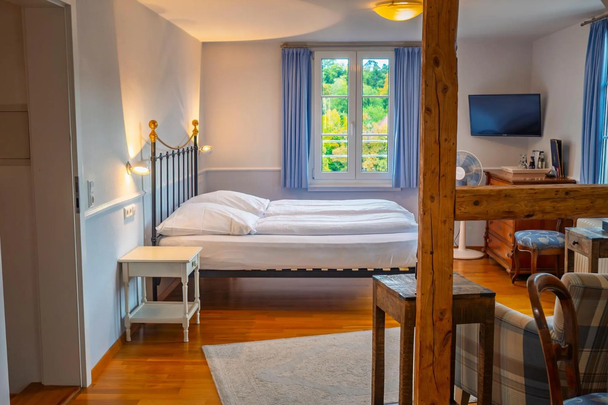 Bed in Hotel Obertor