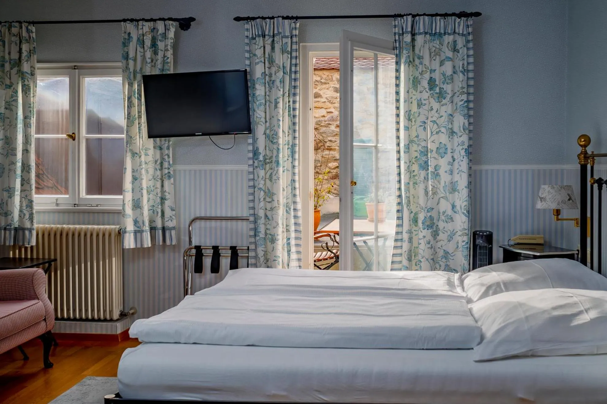 Bed in Hotel Obertor