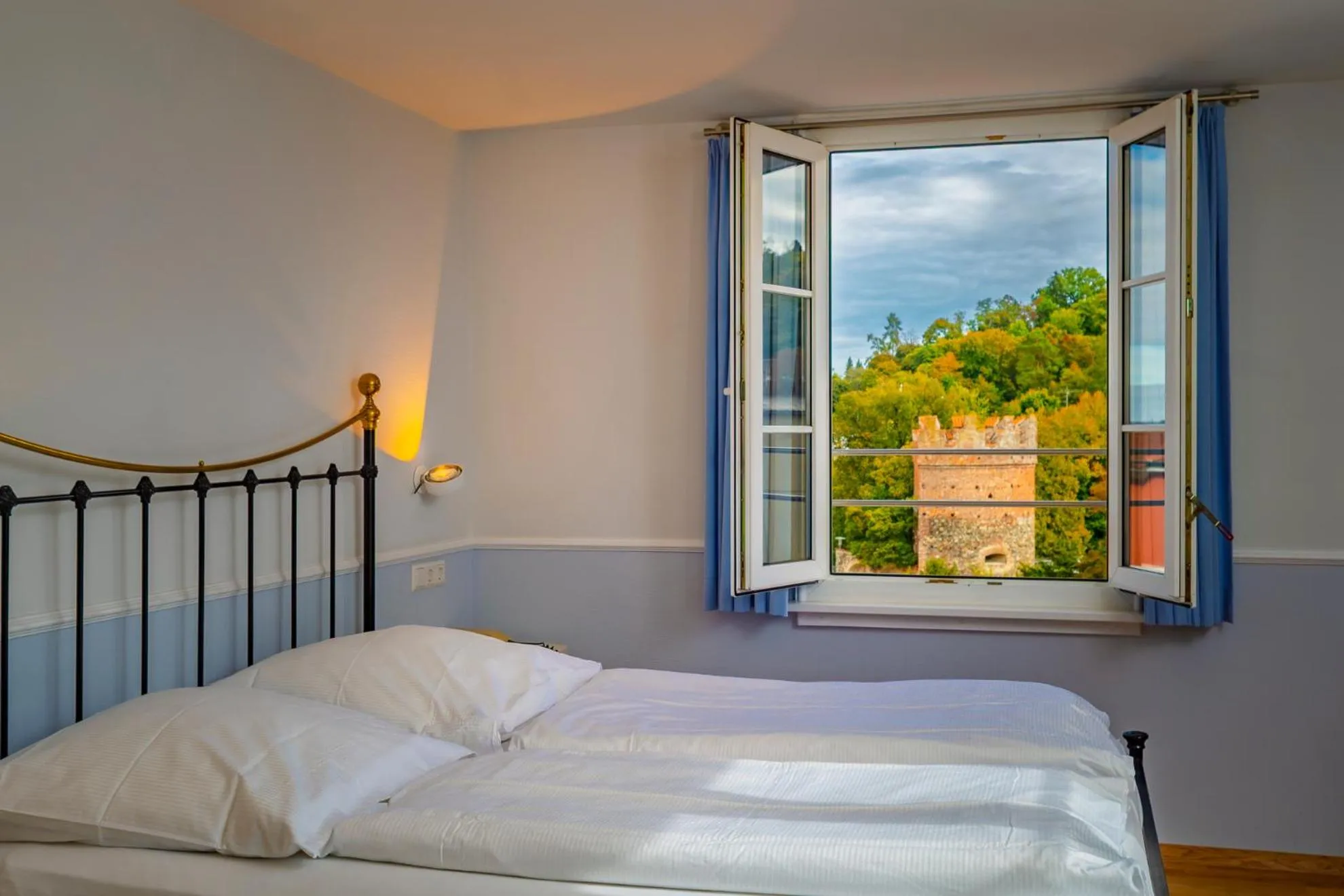 Bed in Hotel Obertor