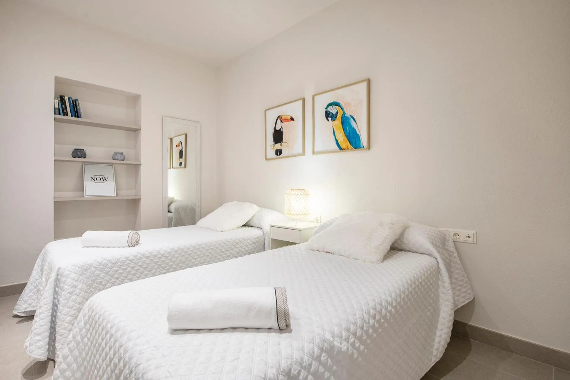 Bed in Lovely & Cozy apartment in the heart of Banyoles
