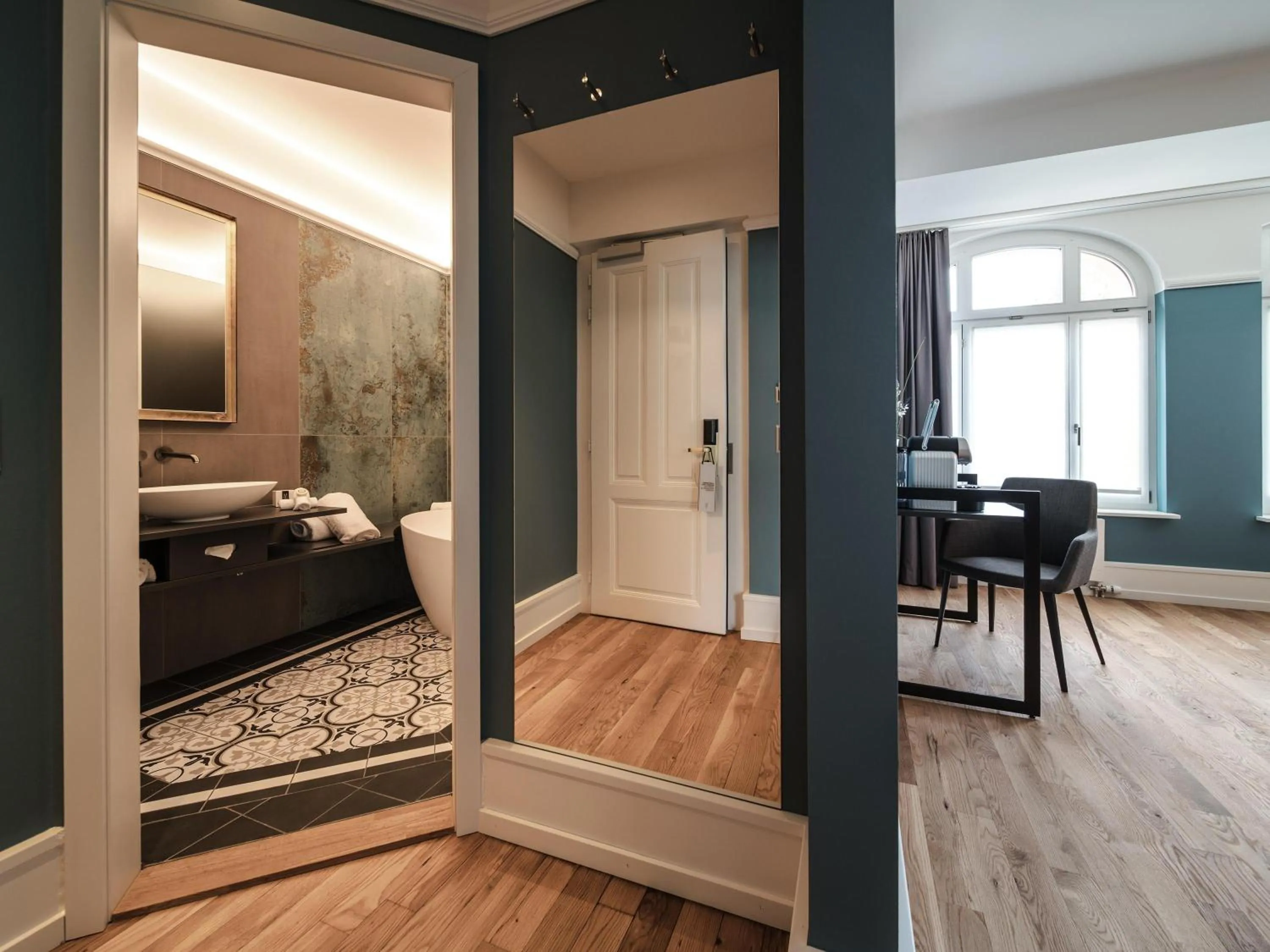 Bedroom, Bed in Royal St. Georges Hotel Interlaken - MGallery Collection