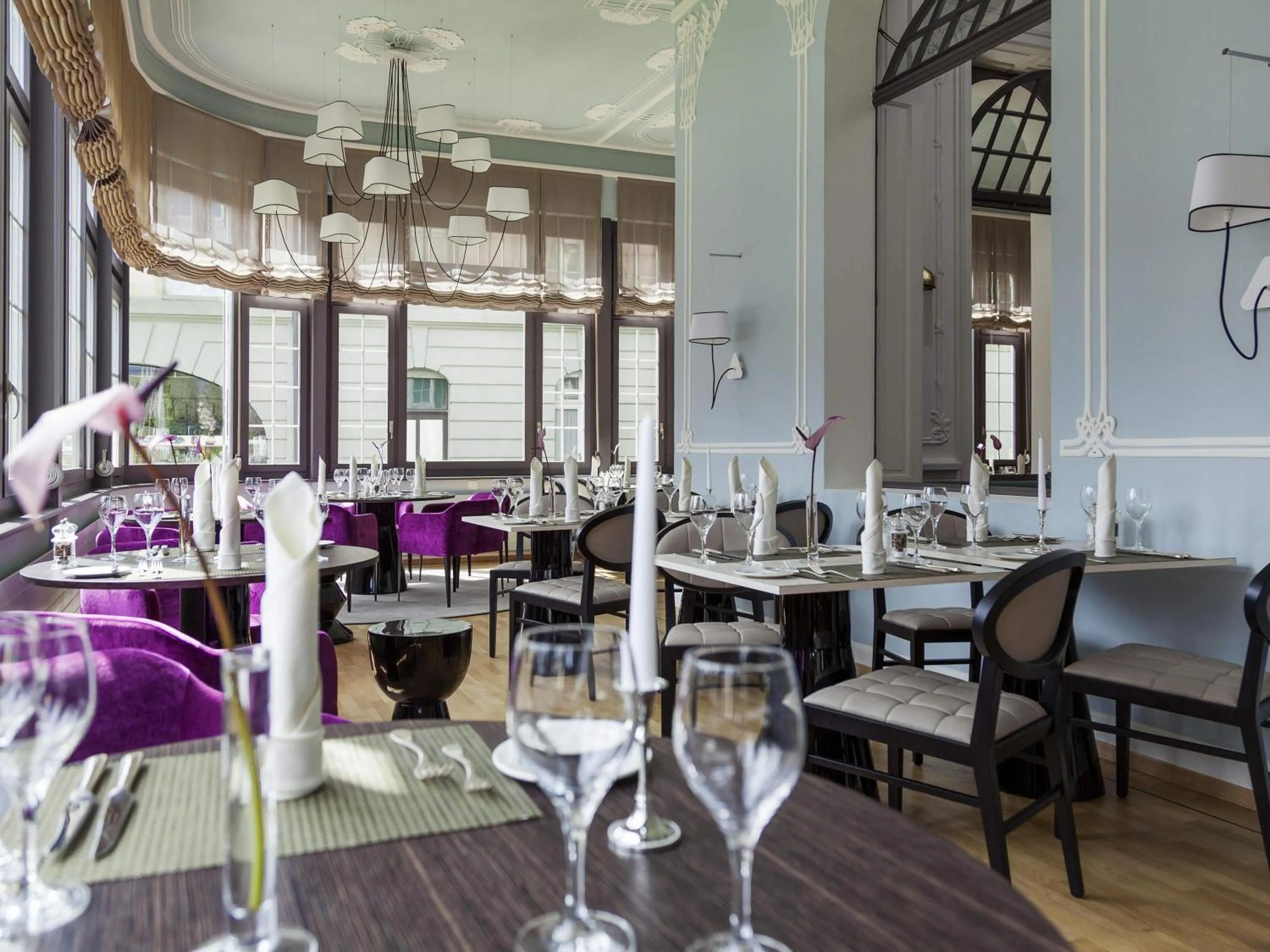 Restaurant/places to eat in Royal St. Georges Hotel Interlaken - MGallery Collection