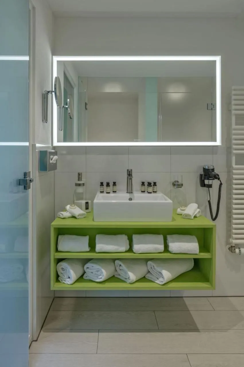 Bathroom in Royal St. Georges Hotel Interlaken - MGallery Collection