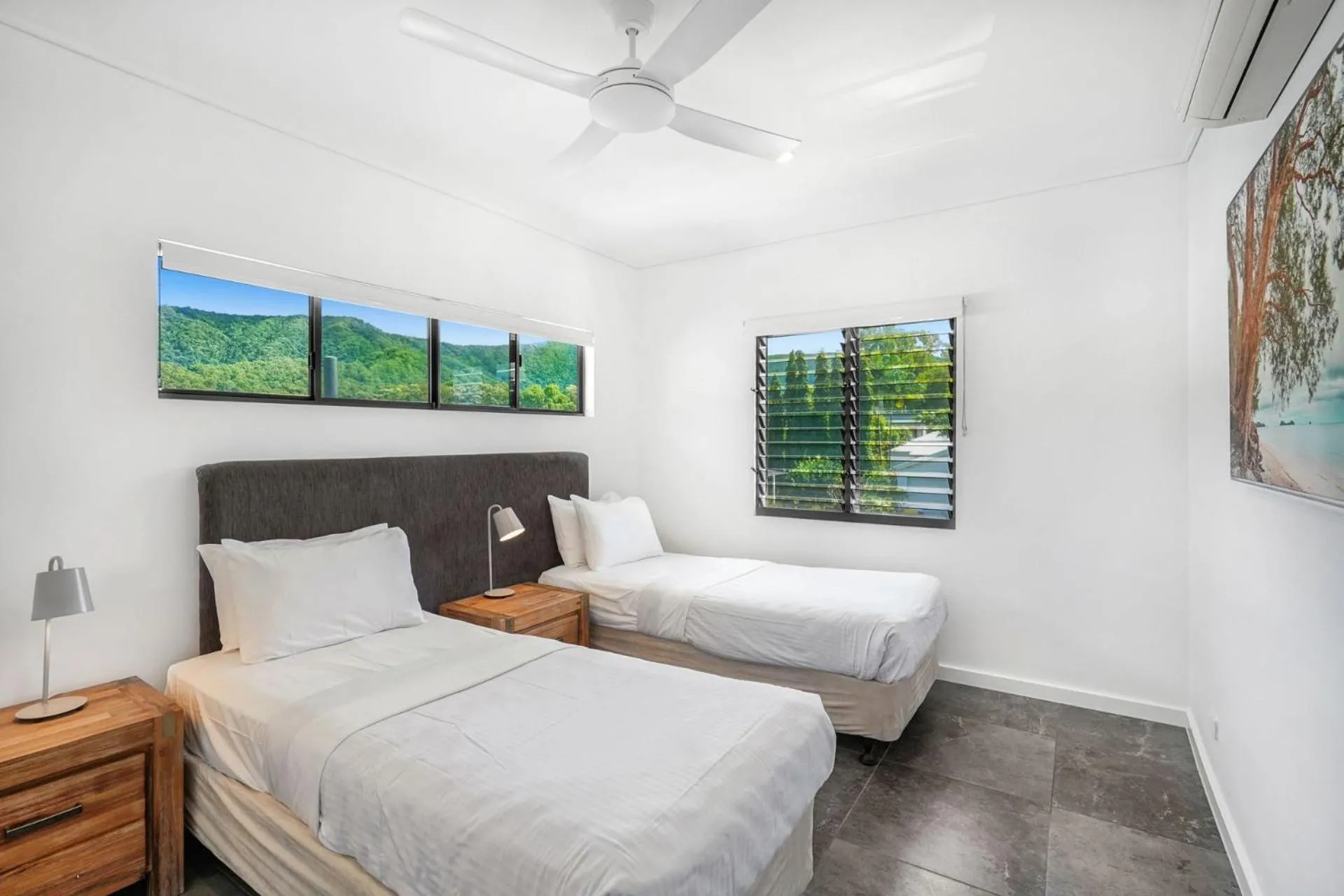 Bed in Belle Escapes Beachfront Luxury Home 53 Arlington Clifton Beach