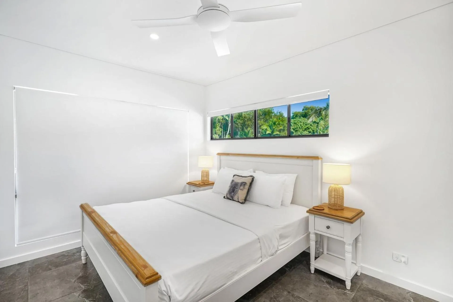 Bed in Belle Escapes Beachfront Luxury Home 53 Arlington Clifton Beach