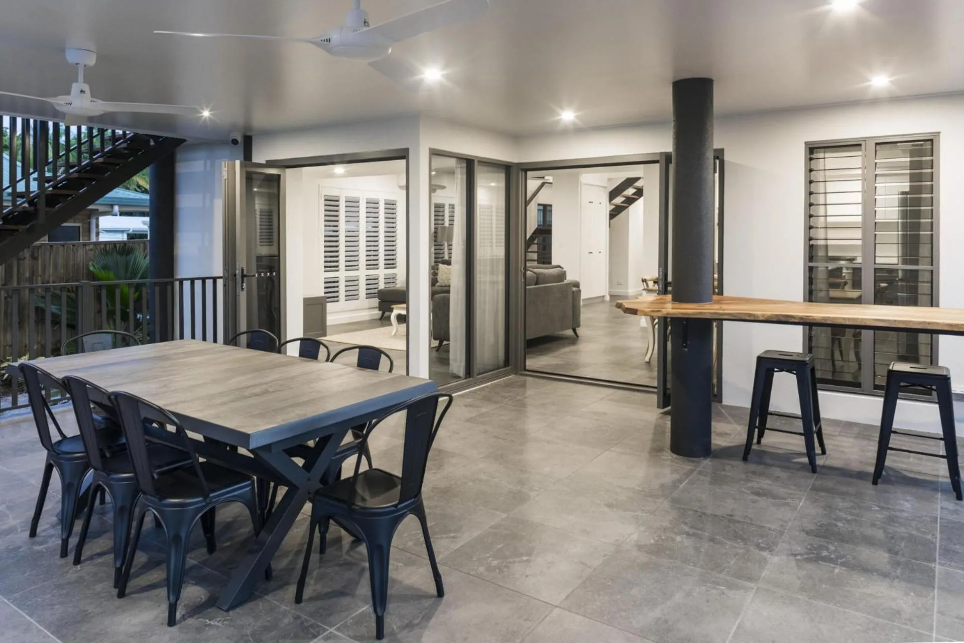 Dining area in Belle Escapes Beachfront Luxury Home 53 Arlington Clifton Beach