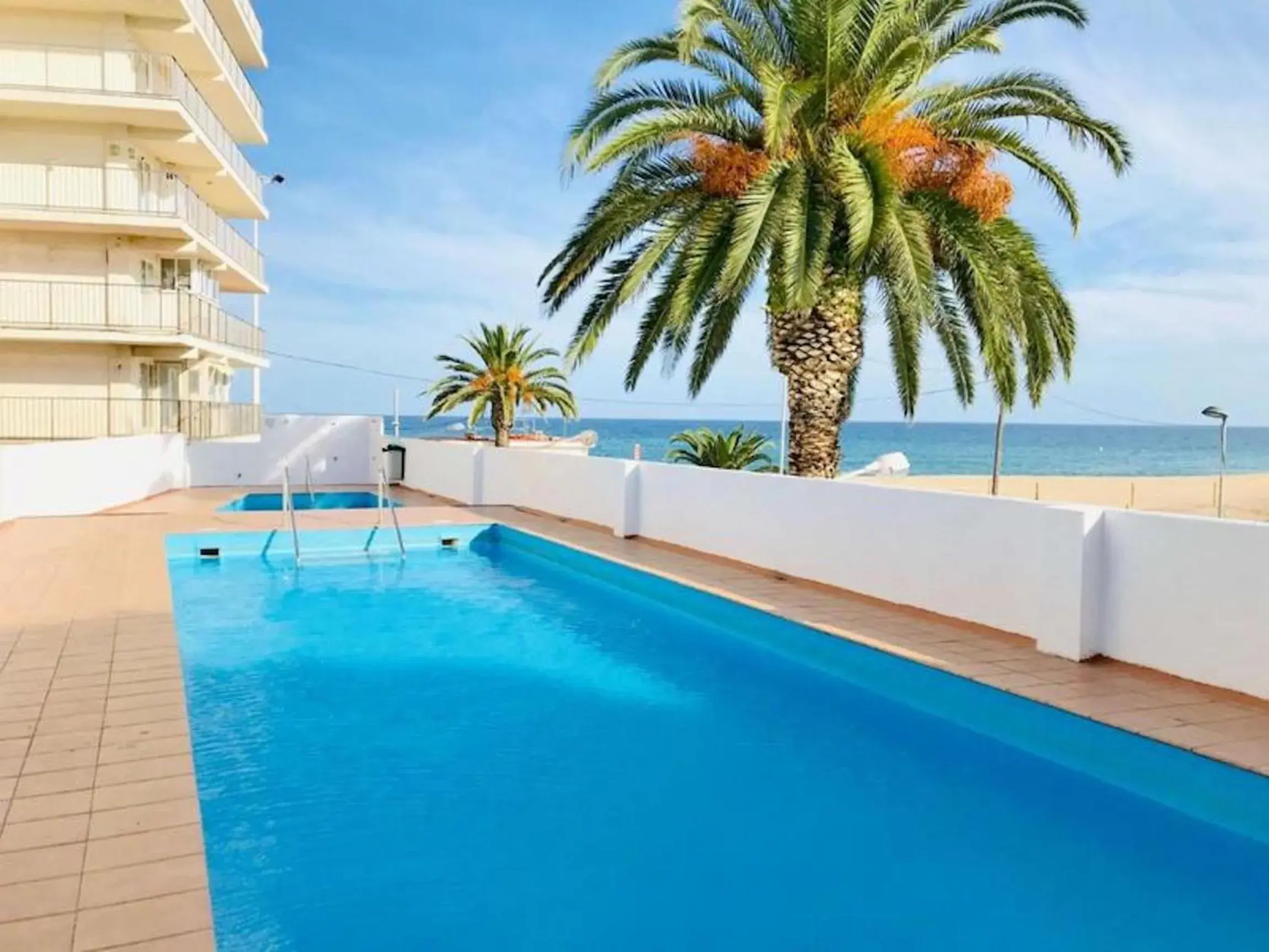Investingspain Studio beach paradise front sea views on the beach Investingspain Studio beach paradise front sea views on the beach