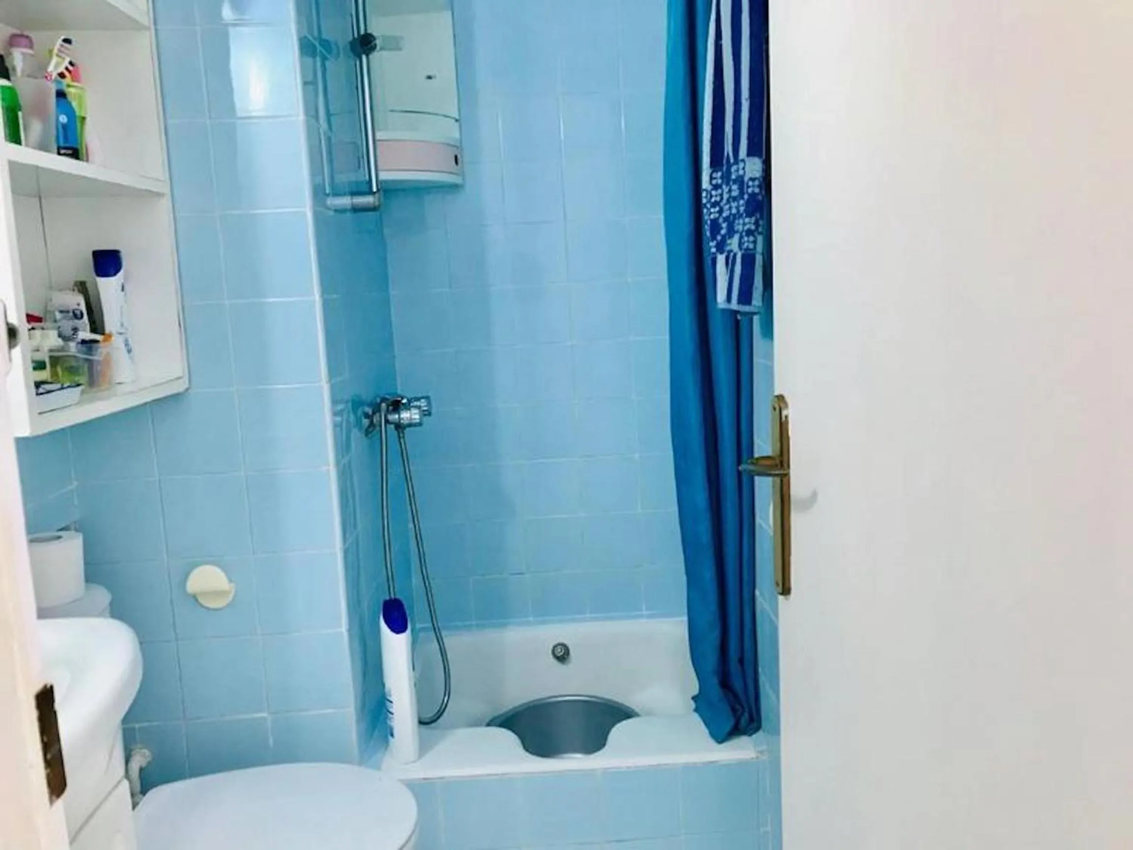 Shower in Investingspain Studio beach paradise front sea views on the beach
