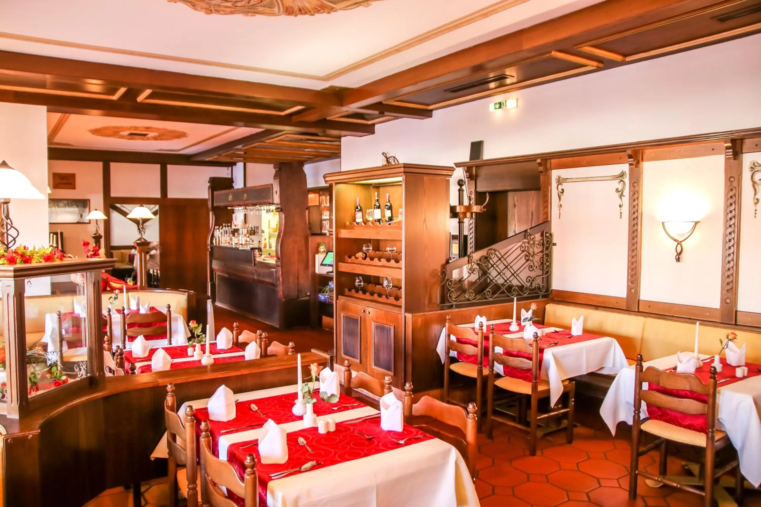 Restaurant/places to eat in Hotel Centurio