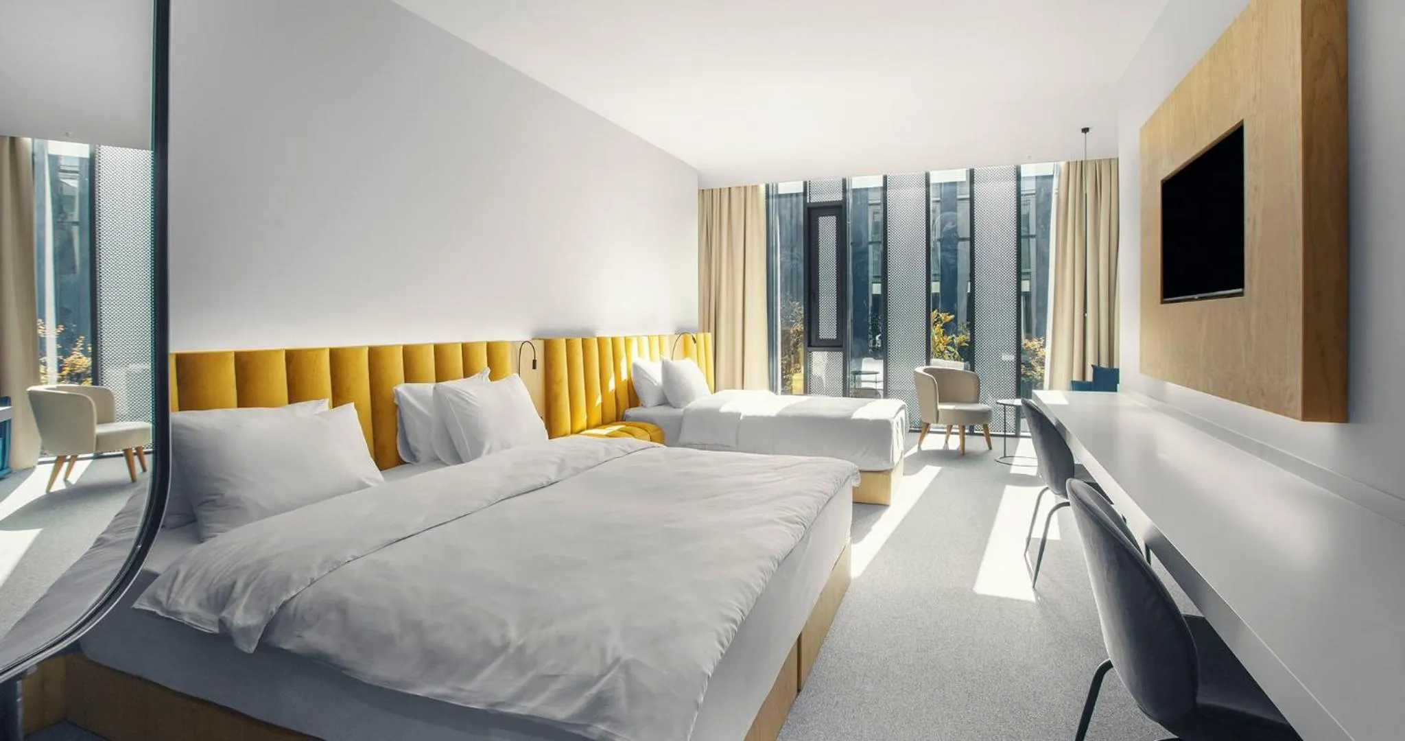 Photo of the whole room, Bed in Episode Tbilisi