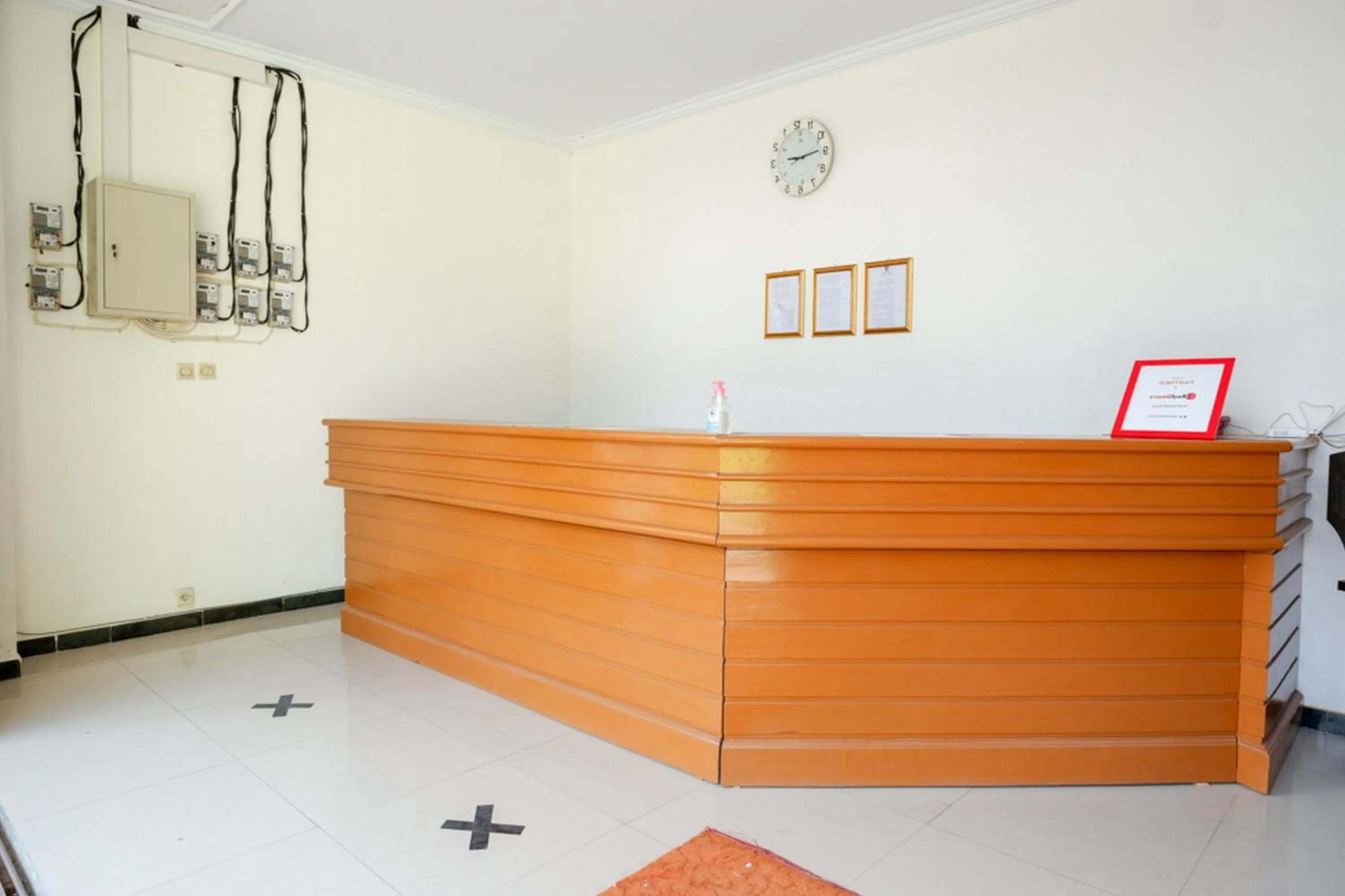 Lobby or reception in RedDoorz @ Jalan Wonosari KM.9