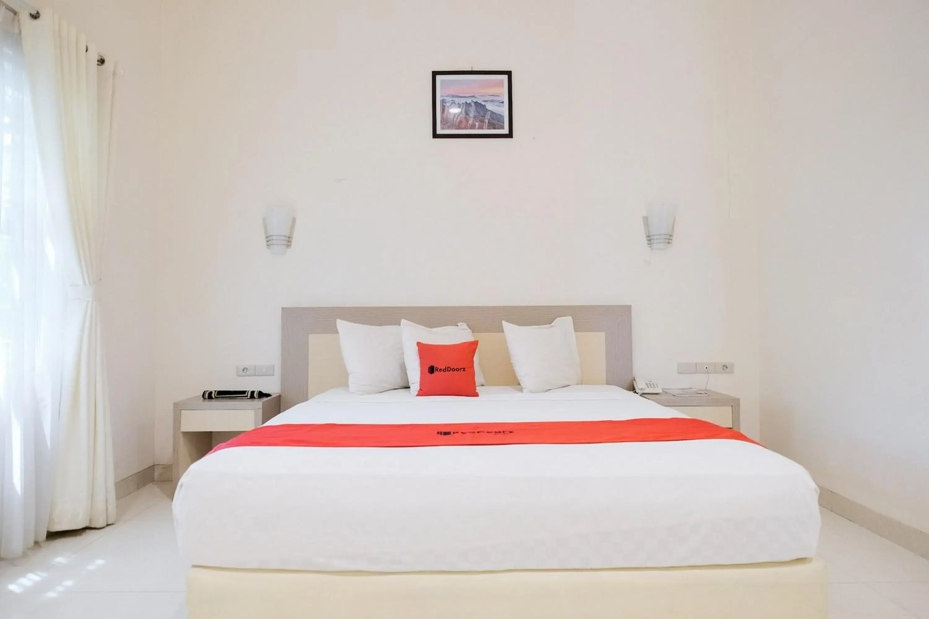 Bed in RedDoorz at Hotel Negeri Baru Kalianda Lampung Bed in RedDoorz at Hotel Negeri Baru Kalianda Lampung