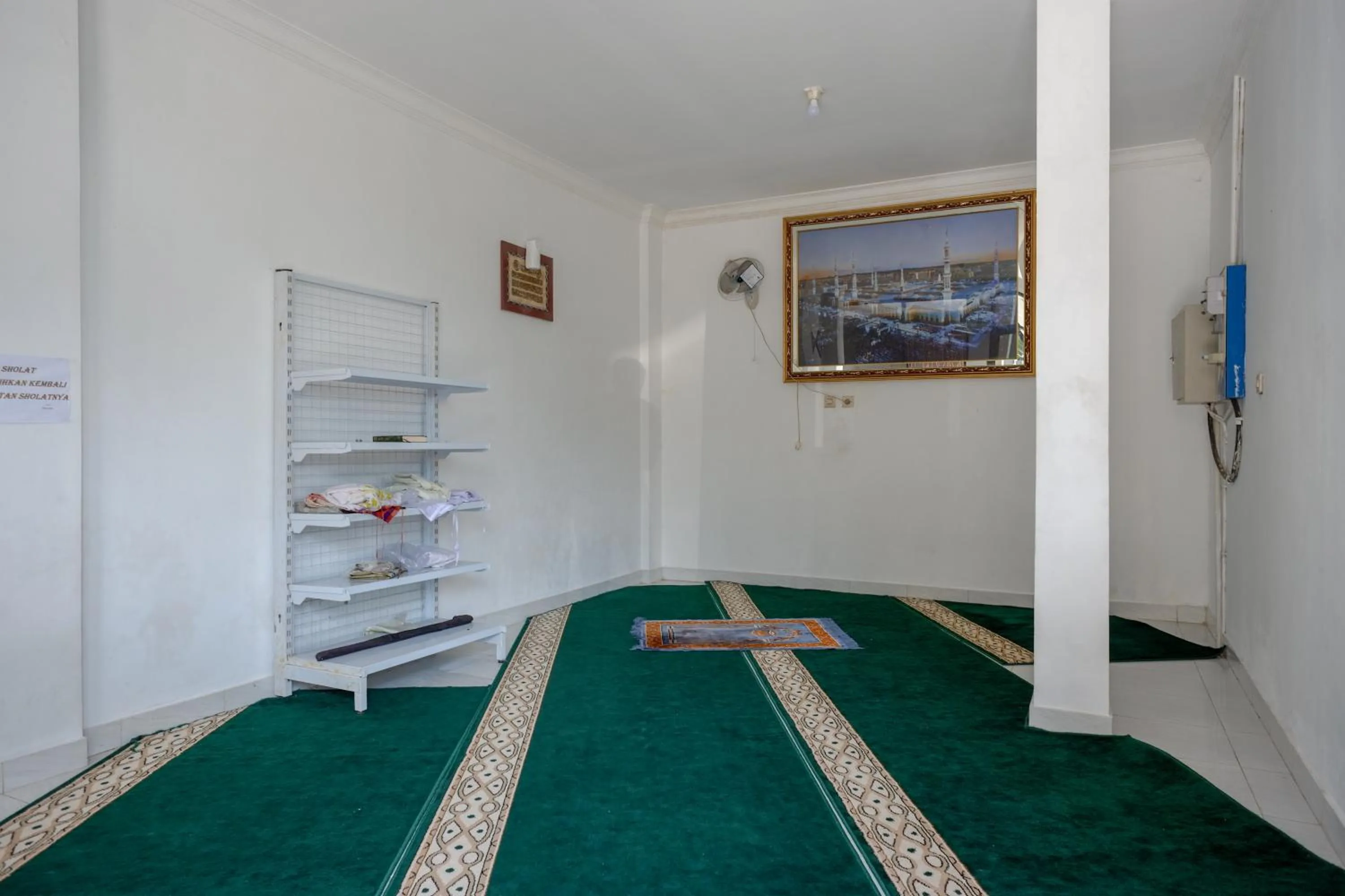 Property building in RedDoorz At Telaga Mulya Hotel Wates