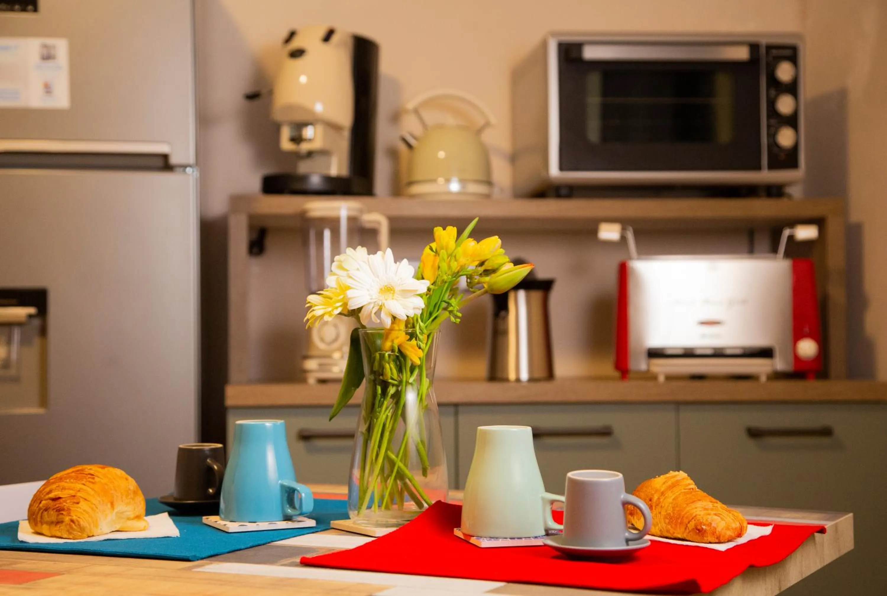 Communal lounge/ TV room in Handmade Rest Room