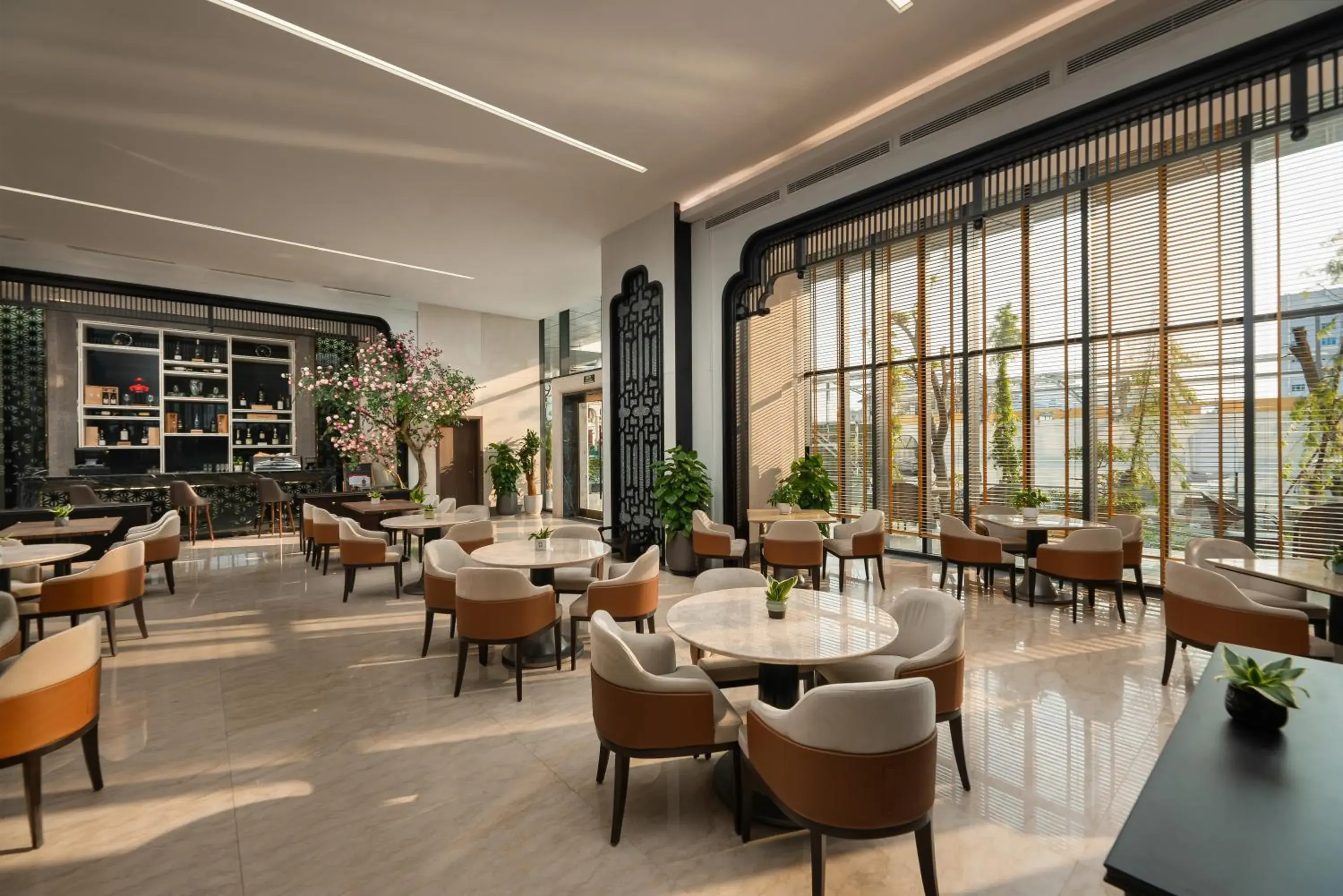 Coffee/tea facilities in DeLaSea Ha Long Hotel - Modern Bayview Escape Coffee/tea facilities in DeLaSea Ha Long Hotel - Modern Bayview Escape