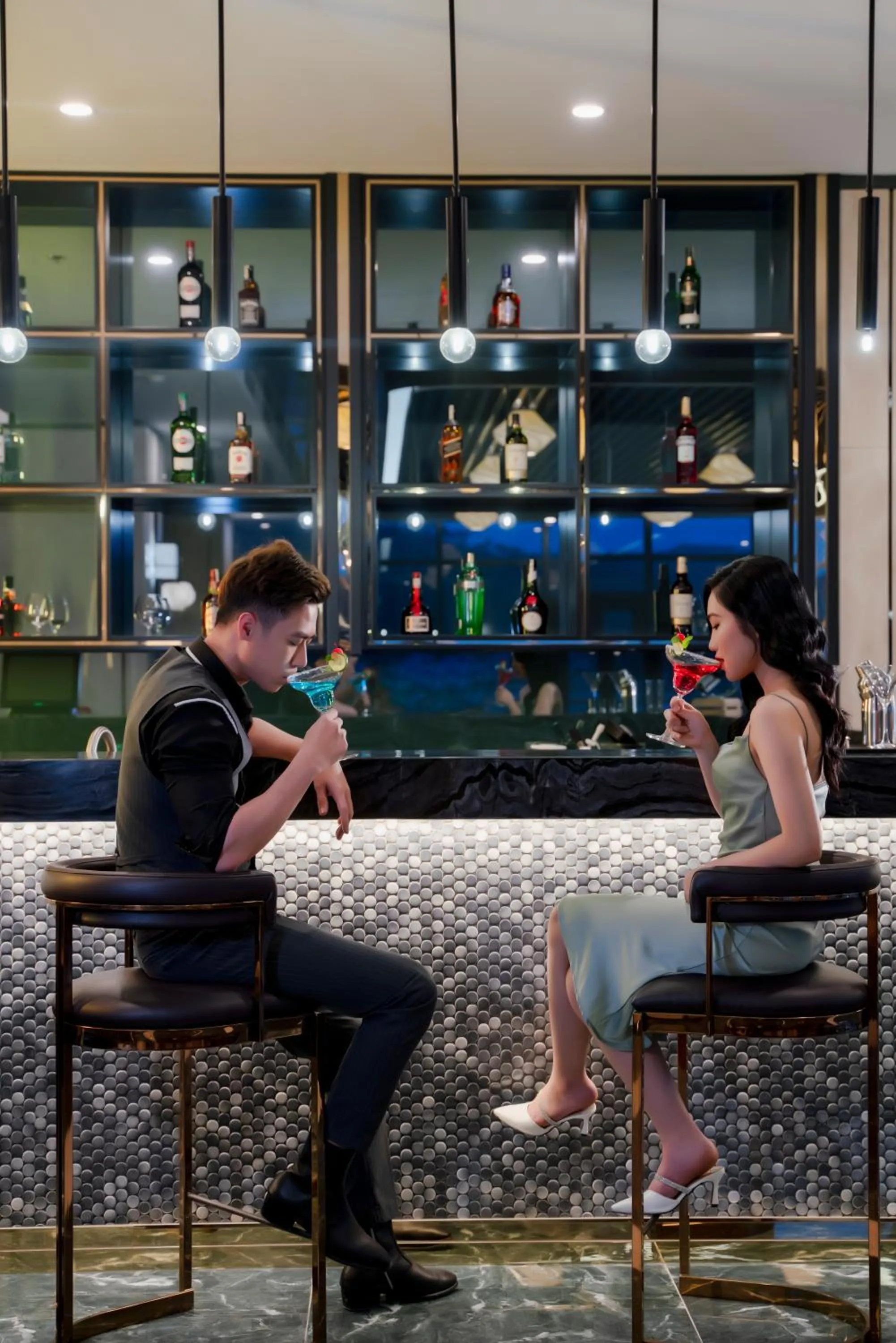 Lounge or bar in DeLaSea Ha Long Hotel - Modern Bayview Escape