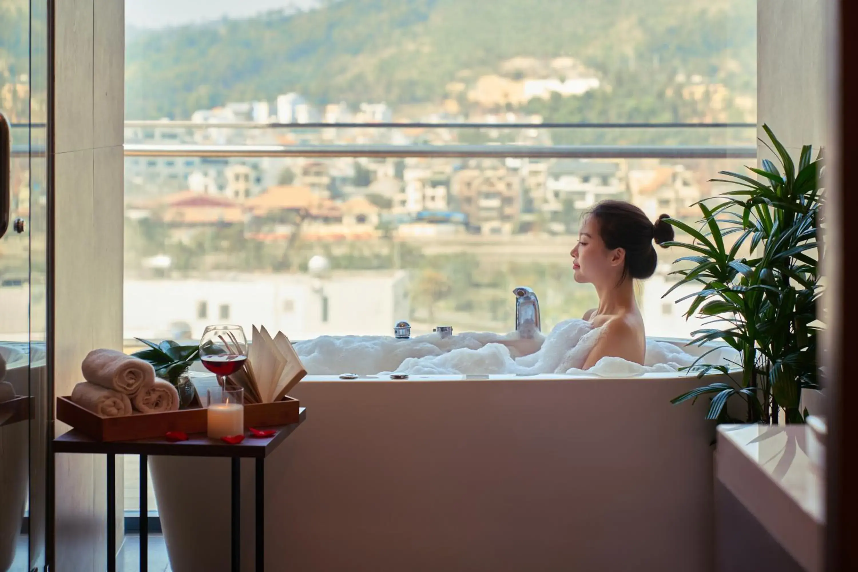 Bathroom in DeLaSea Ha Long Hotel - Modern Bayview Escape Bathroom in DeLaSea Ha Long Hotel - Modern Bayview Escape