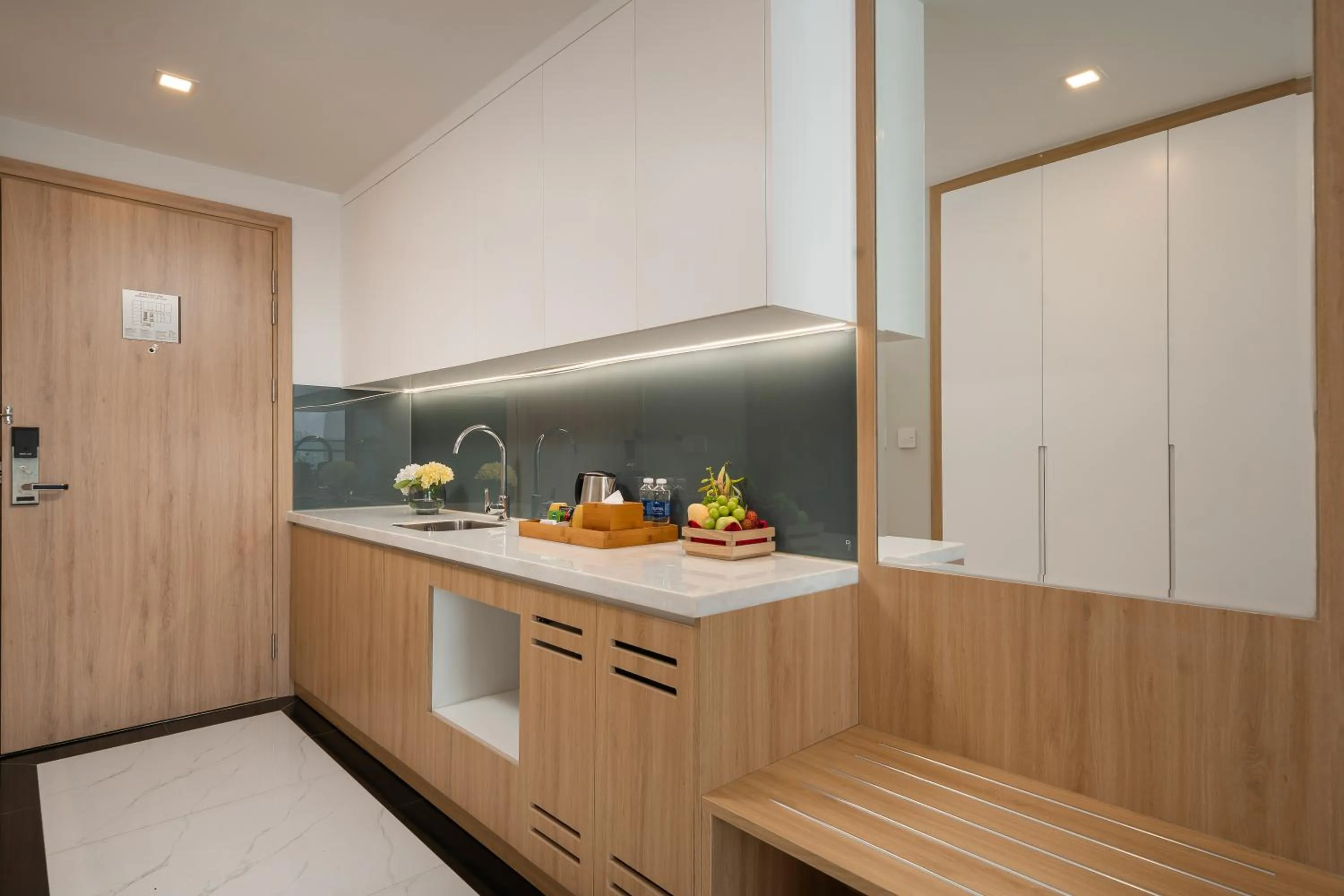 Decorative detail in DeLaSea Ha Long Hotel - Modern Bayview Escape